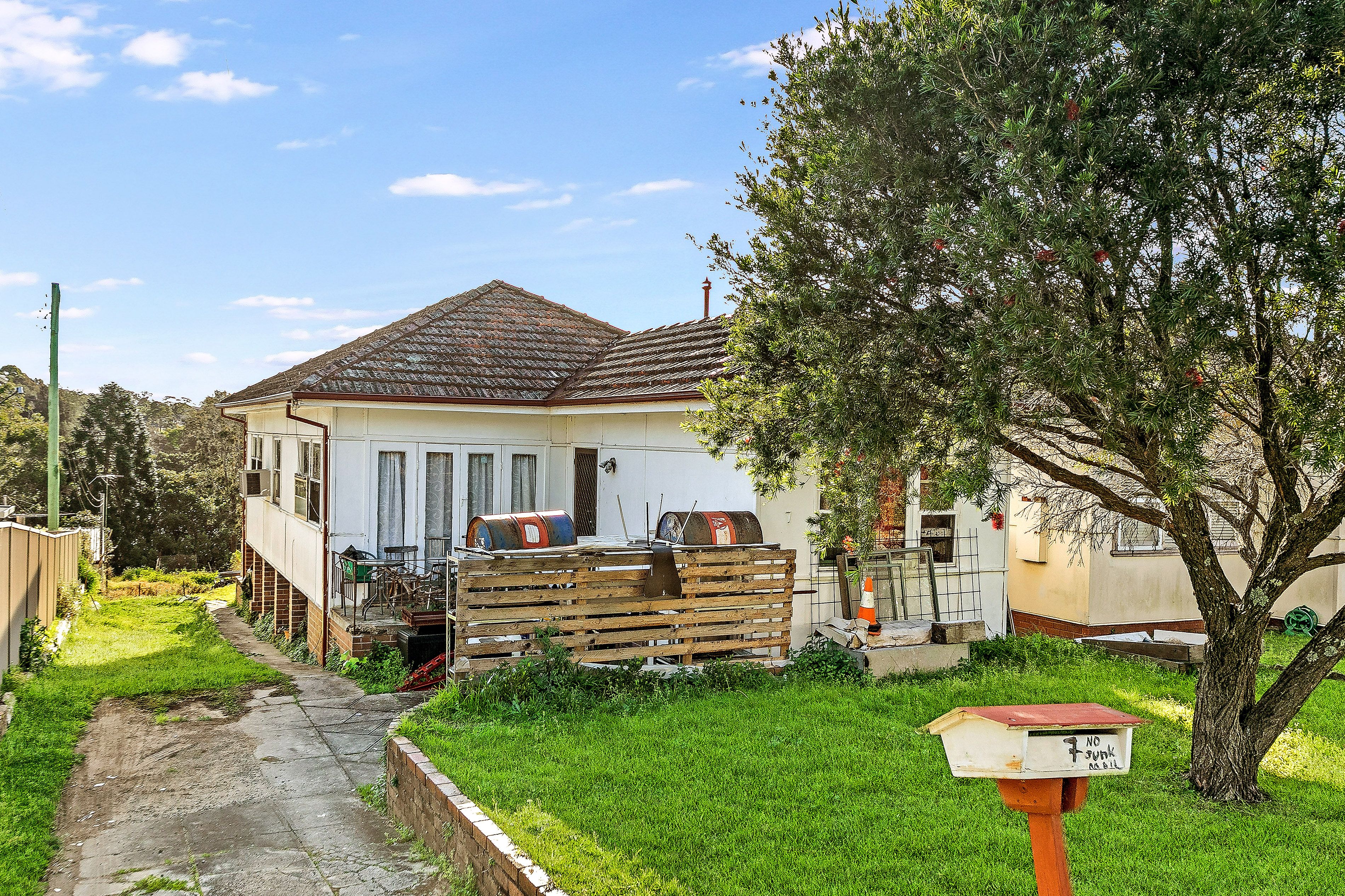 7 Salt Pan Road, Peakhurst NSW 2210