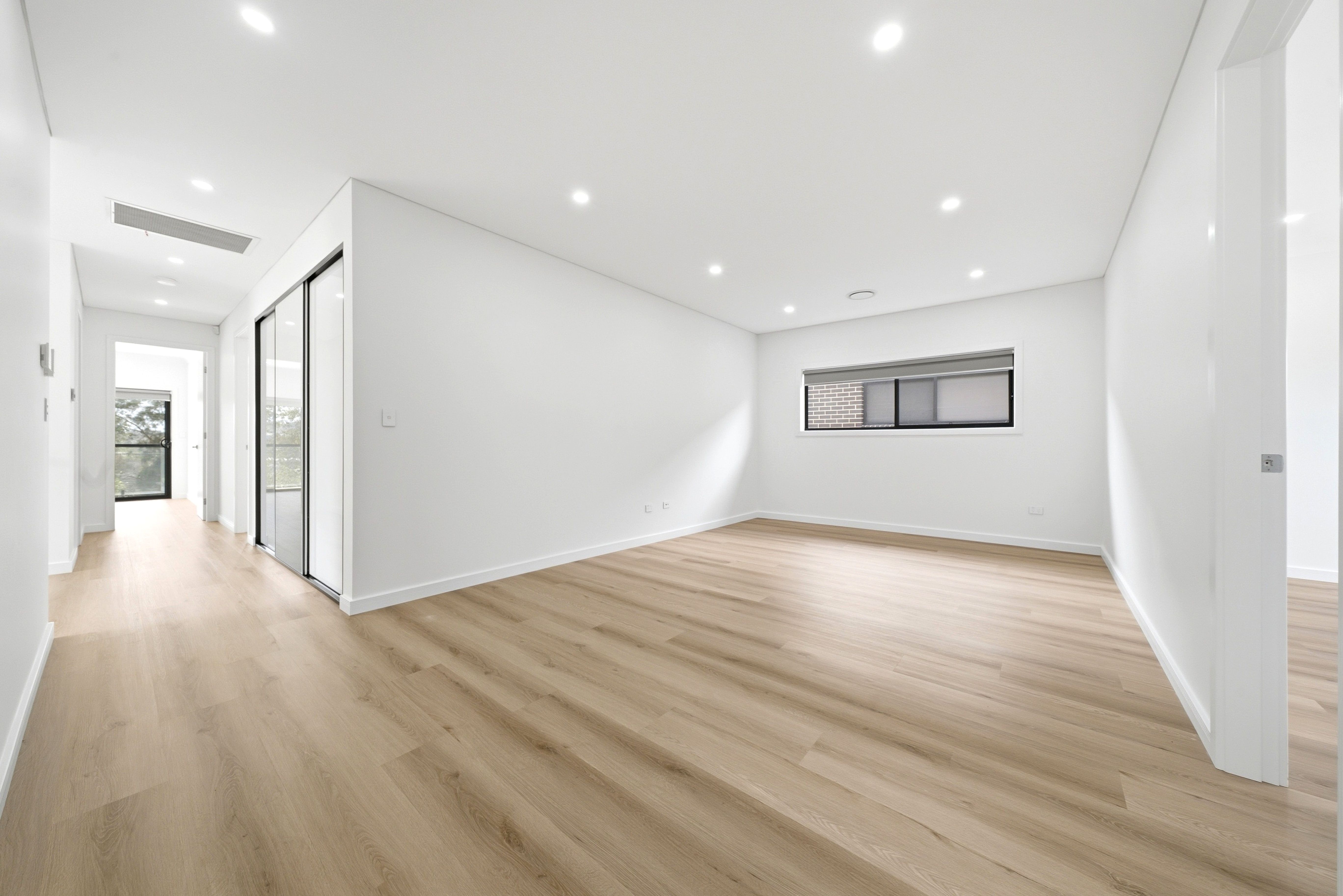 217B Victoria Street — photo 6 of 20