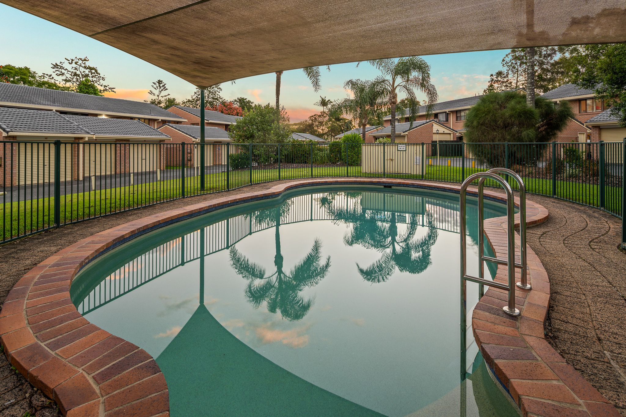 86 Lawrence Drive, Nerang QLD 4211