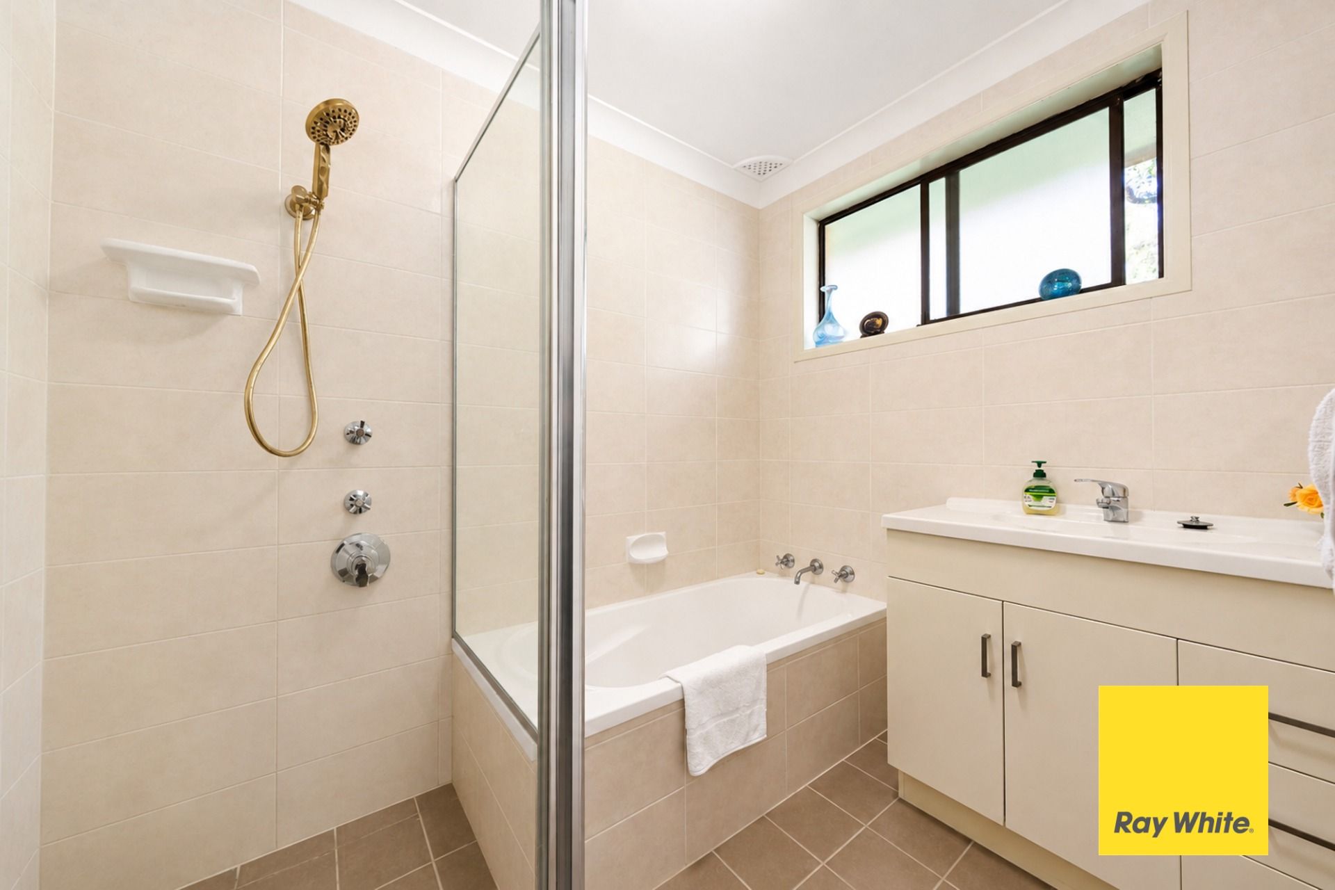 33 Henry Kendall Street — photo 7 of 14