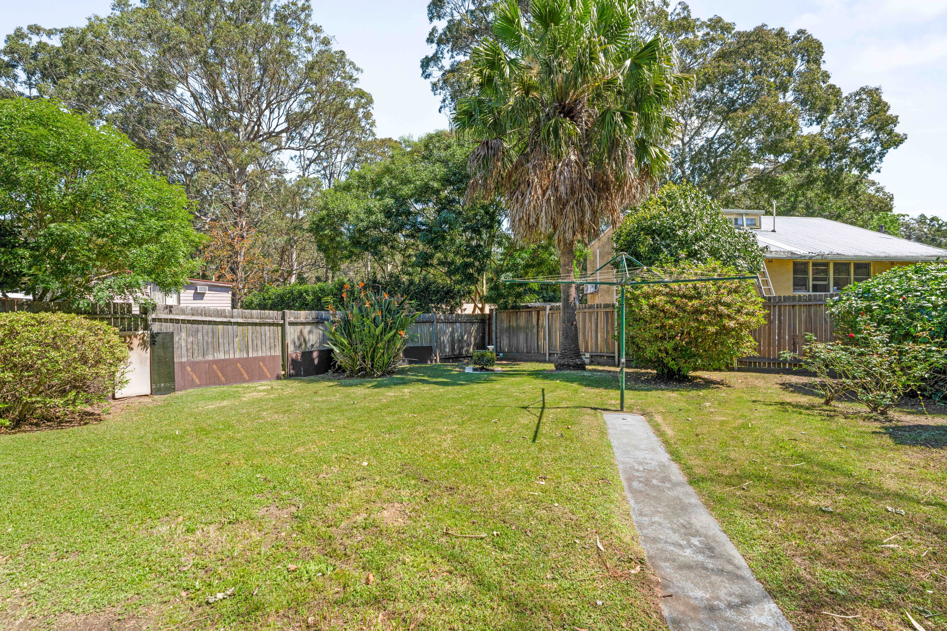 153 Osborne Street — photo 18 of 22