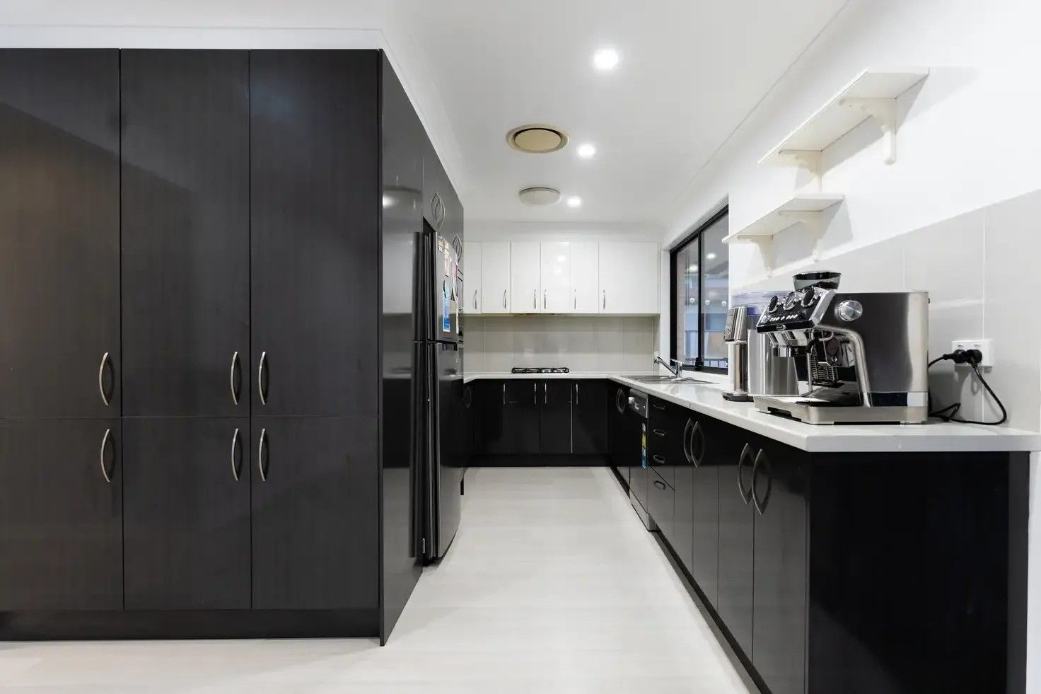 6 Pegasus Street — photo 5 of 21