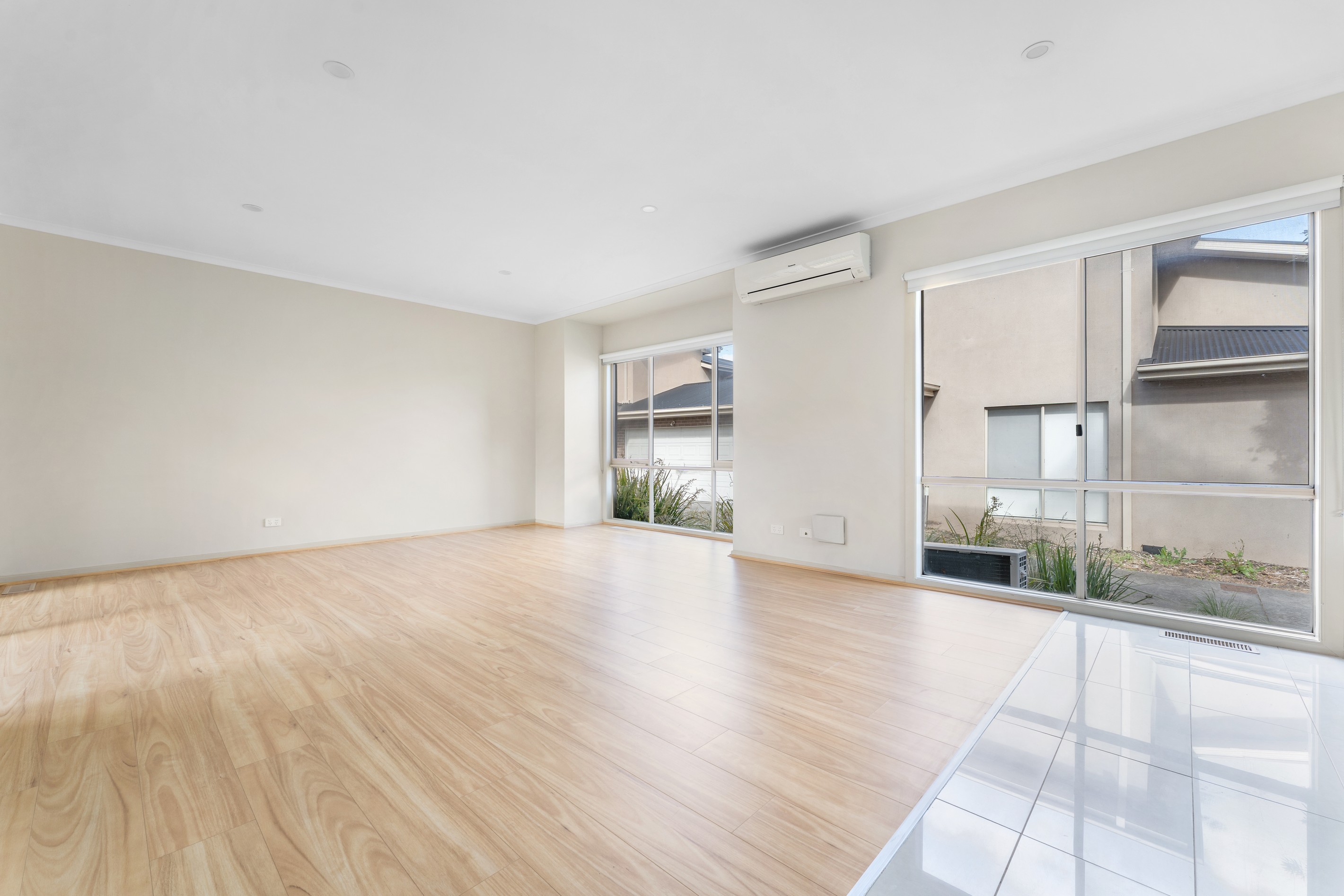 1/10 Lorraine Street, Frankston, VIC 3199