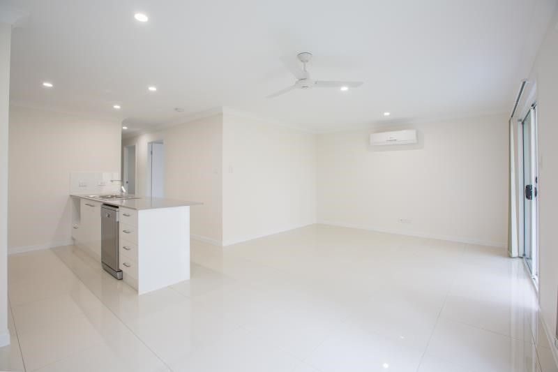 2/28 Lauenstein Crescent, Pimpama, QLD 4209