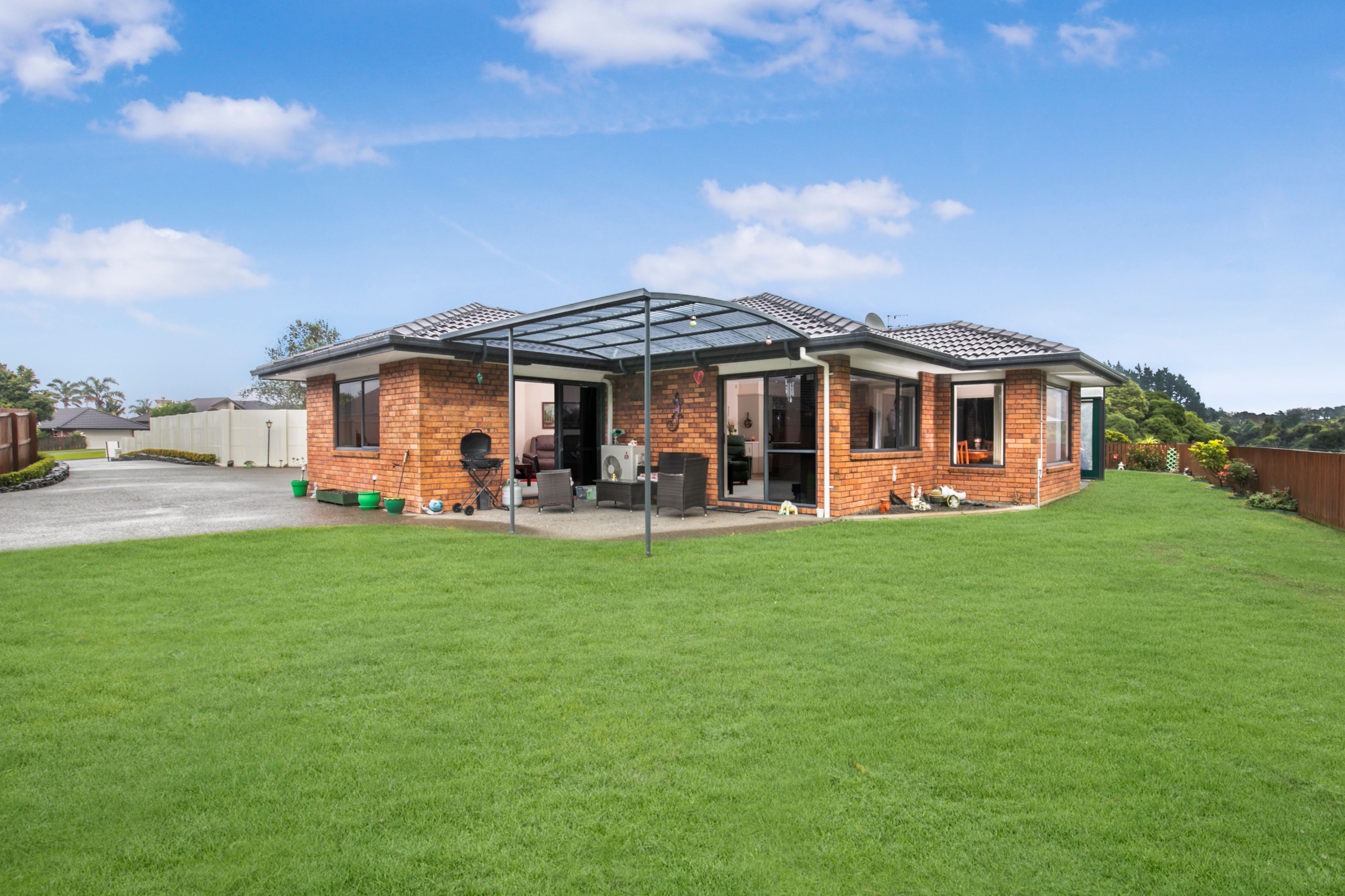 7 Lough Bourne Drive, Pukekohe, Franklin