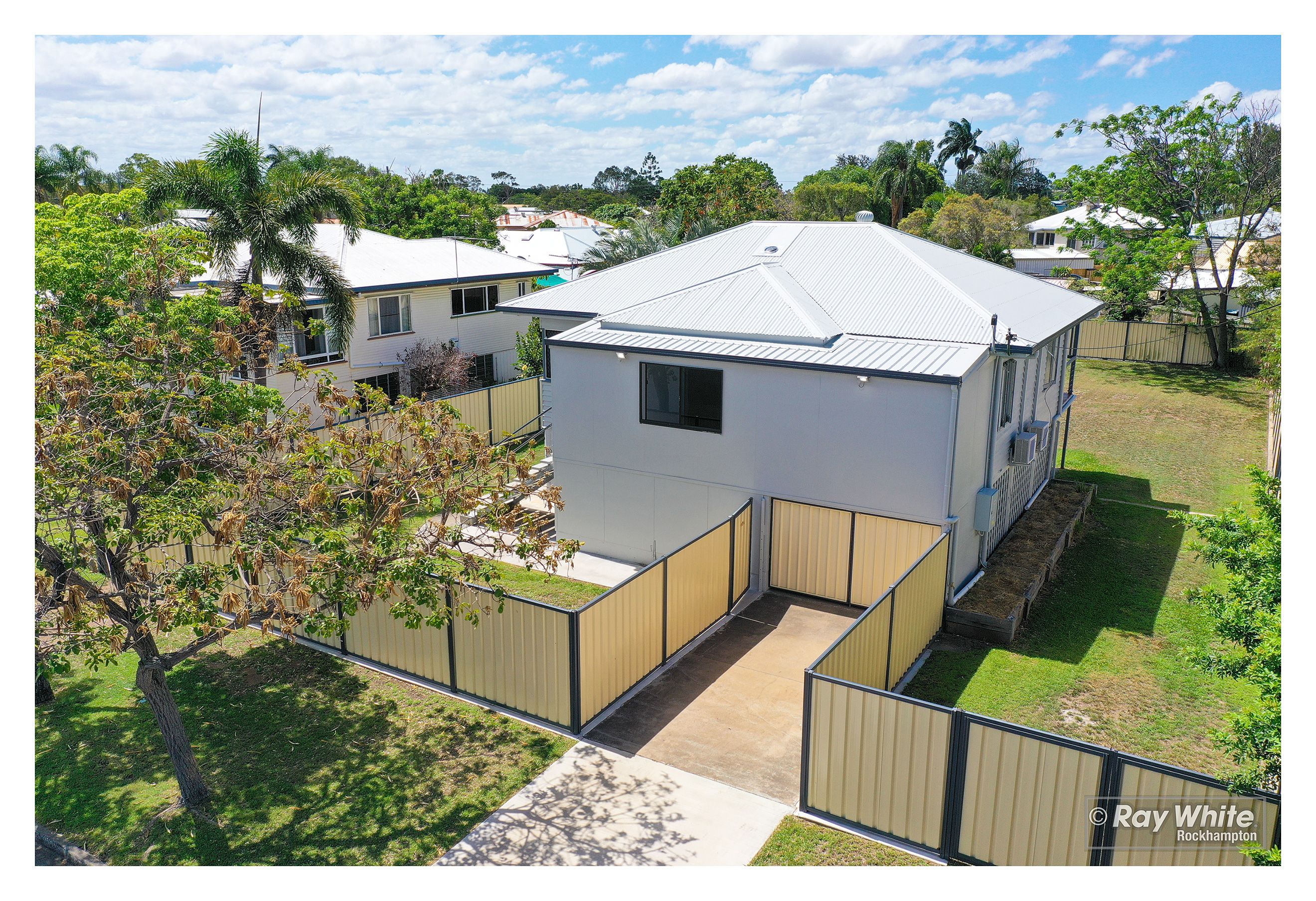 17 Cowap Street, Park Avenue, QLD 4701