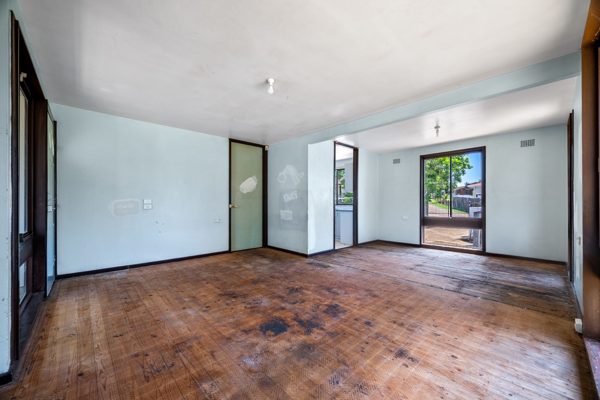 5 Peppin Crescent, Airds, NSW 2560
