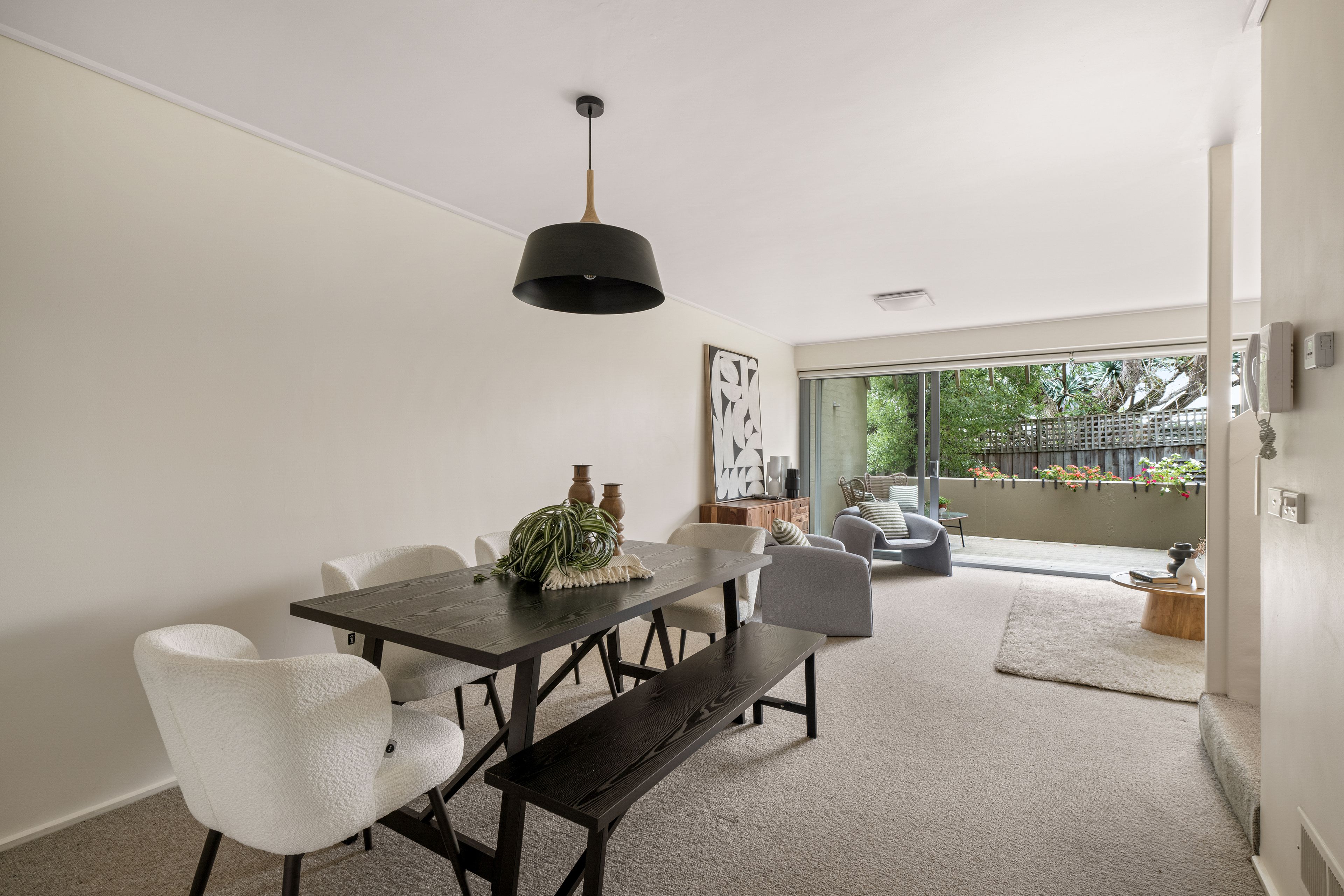 Townhouse 5/115 Hotham Street — photo 7 of 26