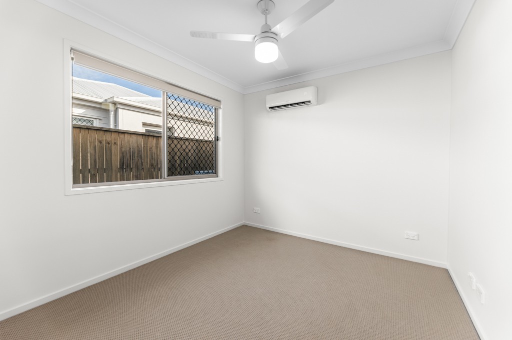 2/27 Vincent Crescent, Caboolture, QLD 4510