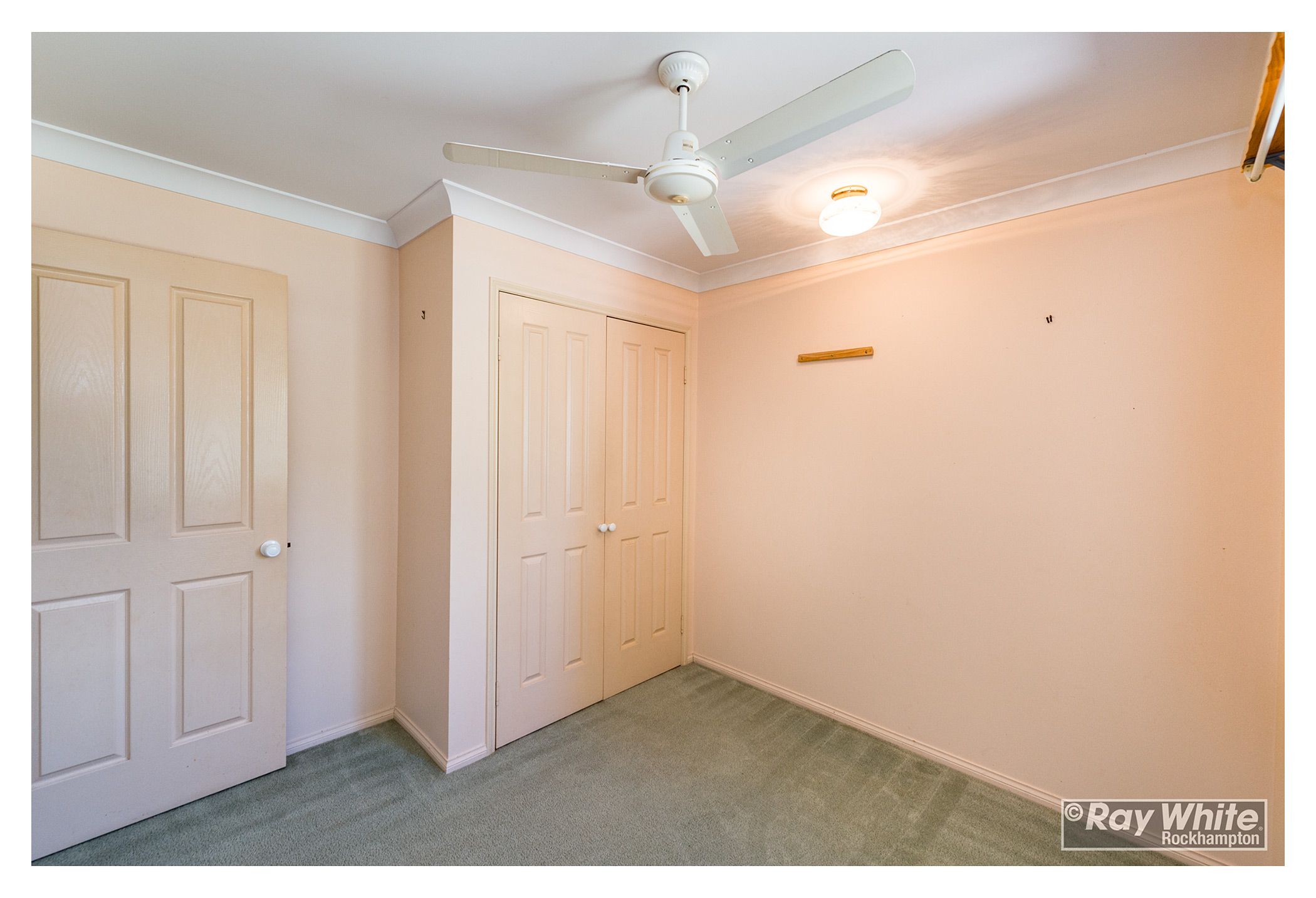 9 Ottaway Street, Norman Gardens, QLD 4701