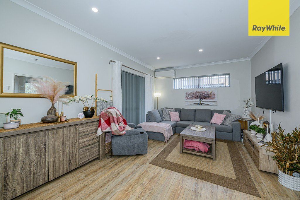 15/8 Blackburn Street — photo 8 of 26