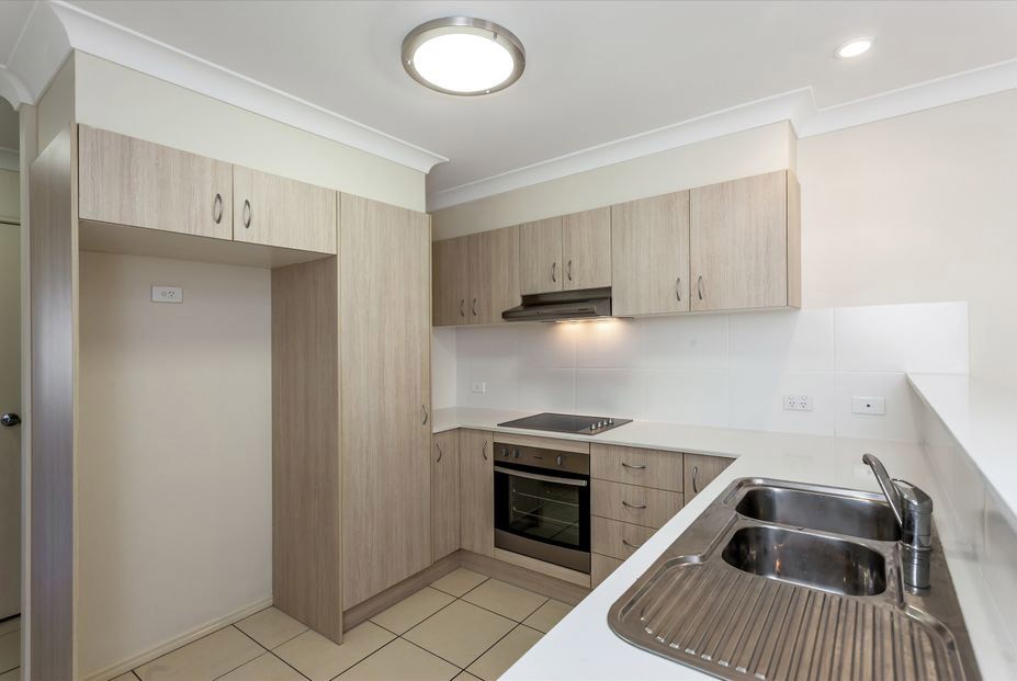 Unit 5/4-6 Costello Street, Harlaxton, QLD 4350