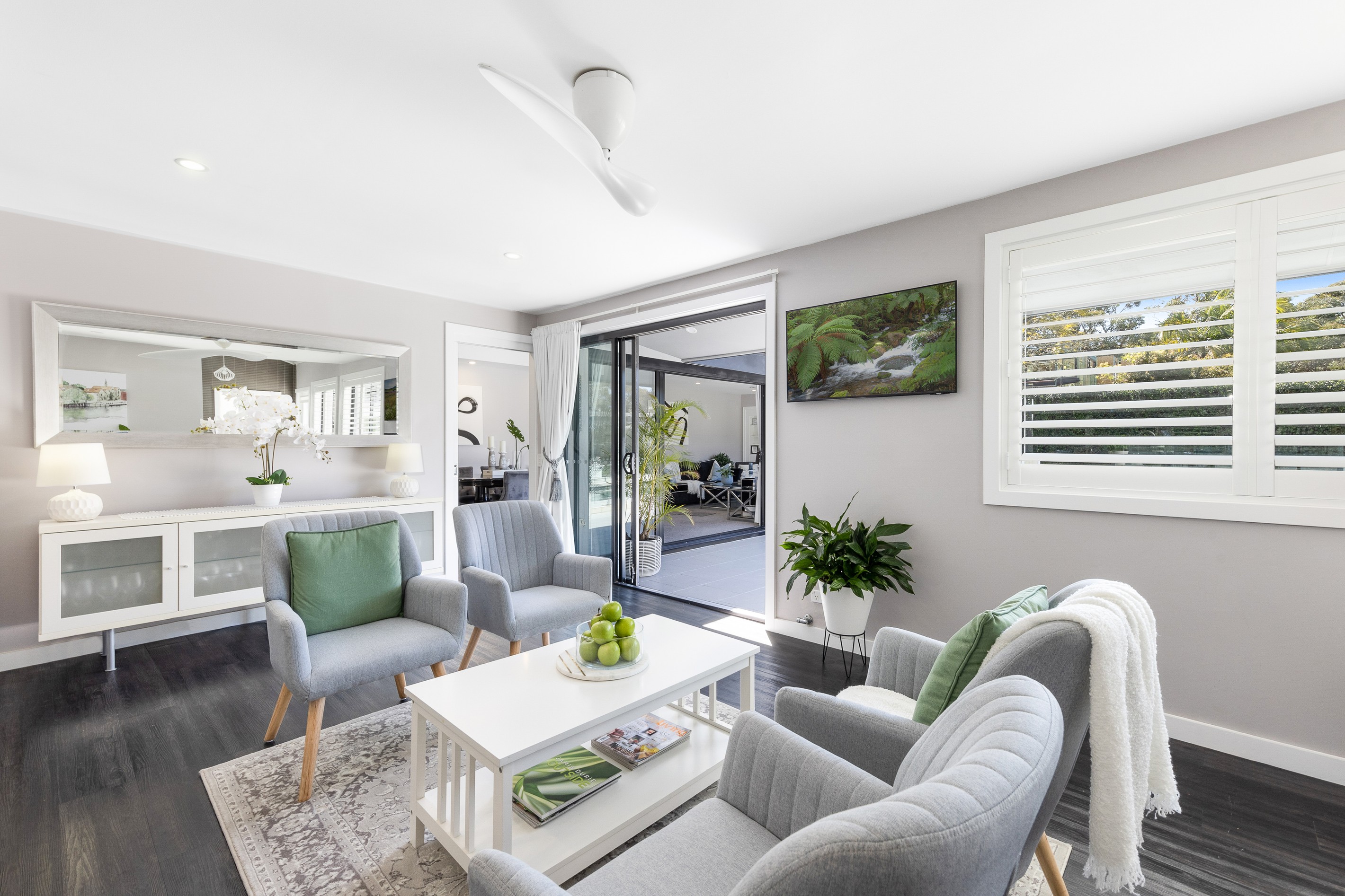 8 Milburn Place, St Ives, NSW 2075