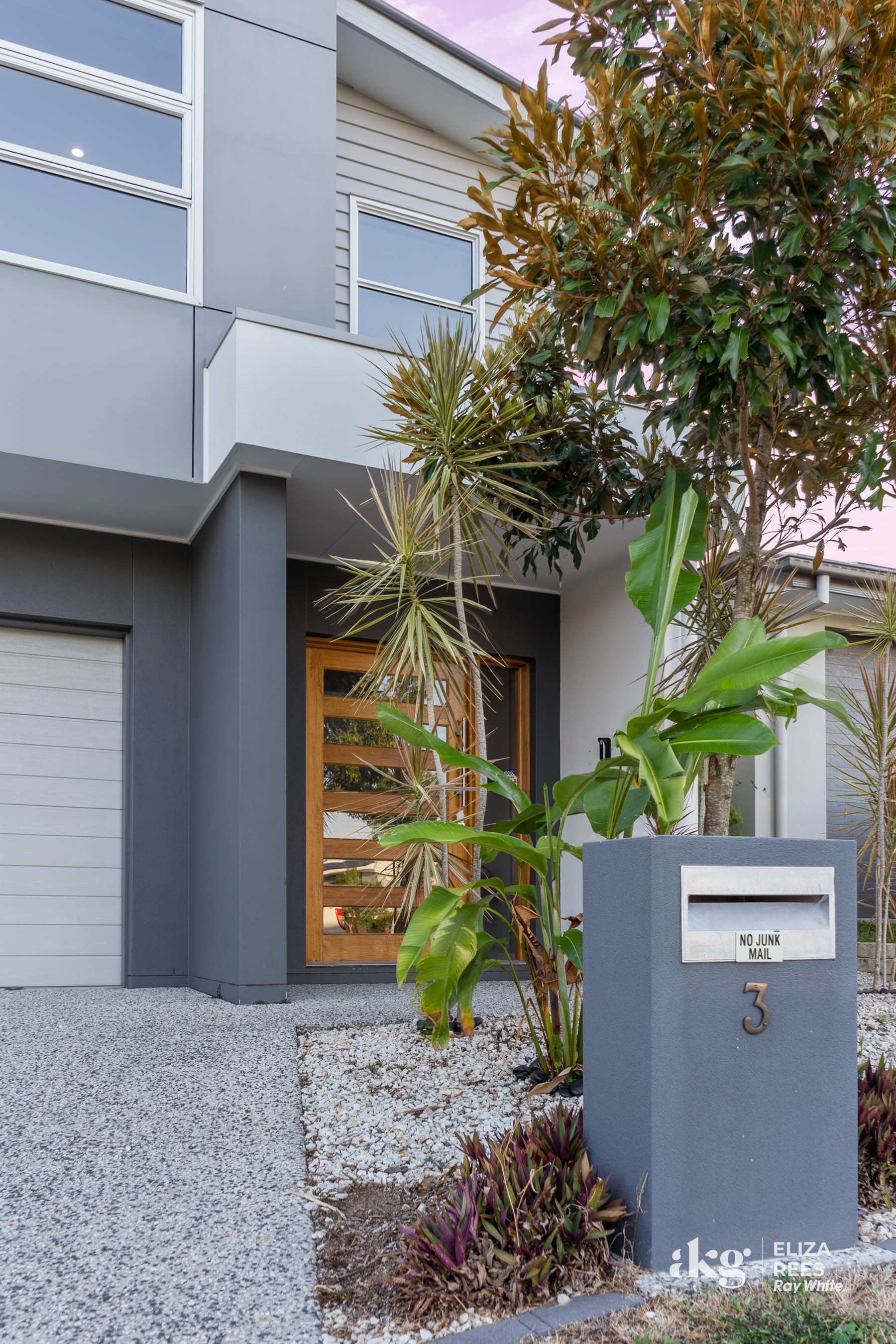 3 Leaf Street, Greenbank, QLD 4124