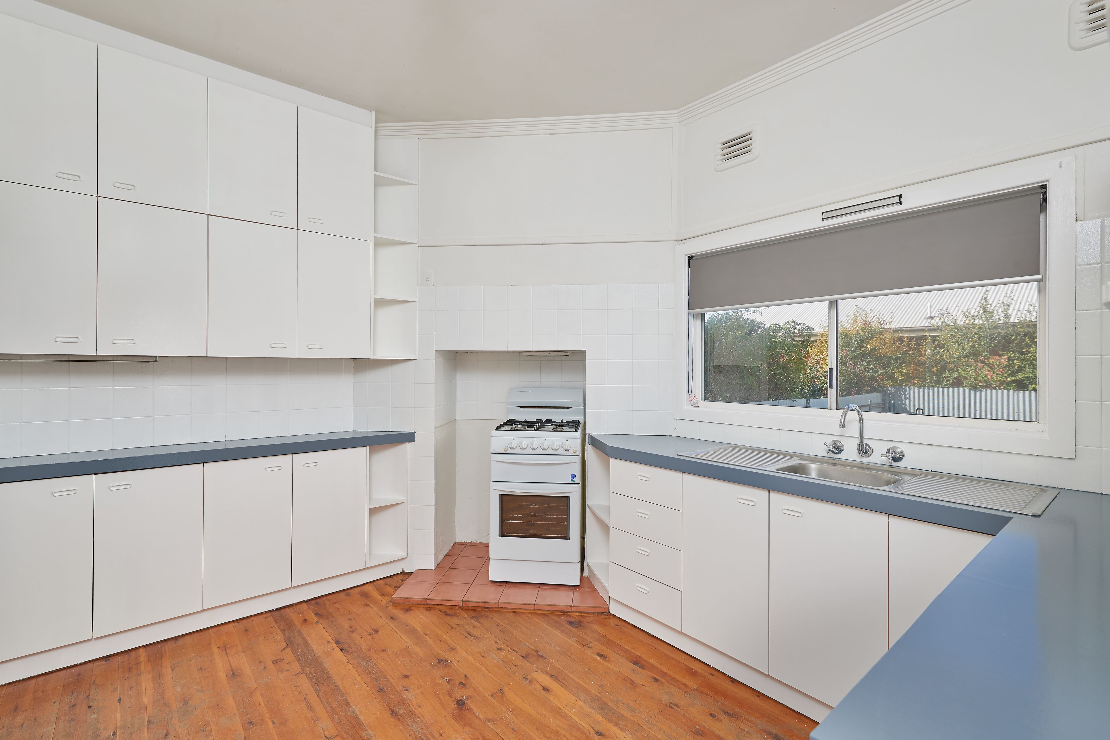 34 Slocum Street, Wagga Wagga, NSW 2650 Leased House Ray White