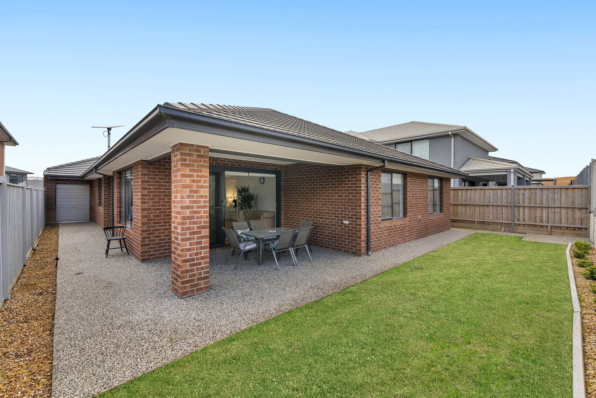 14 Laceflower Crescent — photo 15 of 18