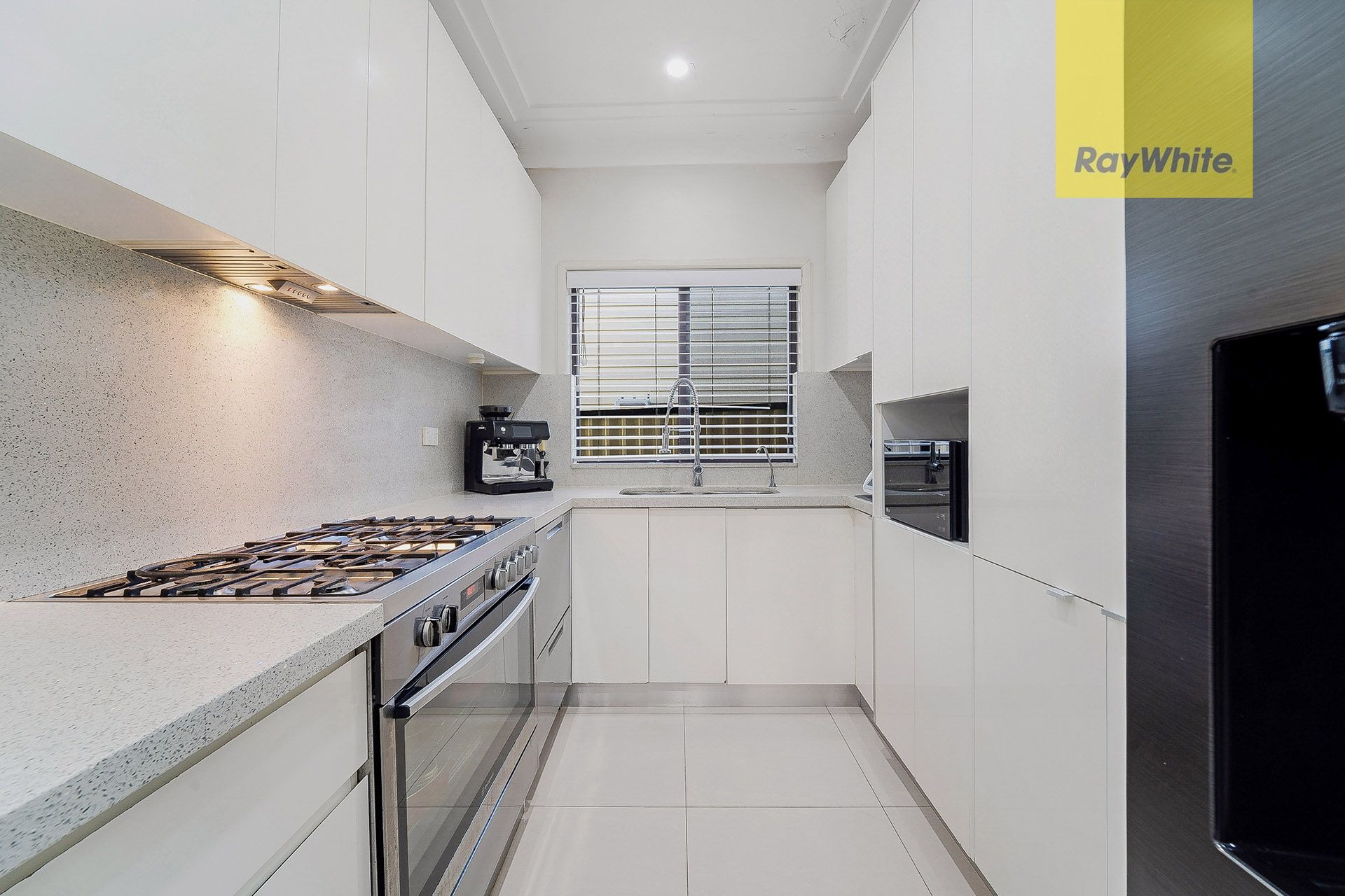 84 Fairfield Road — photo 7 of 12