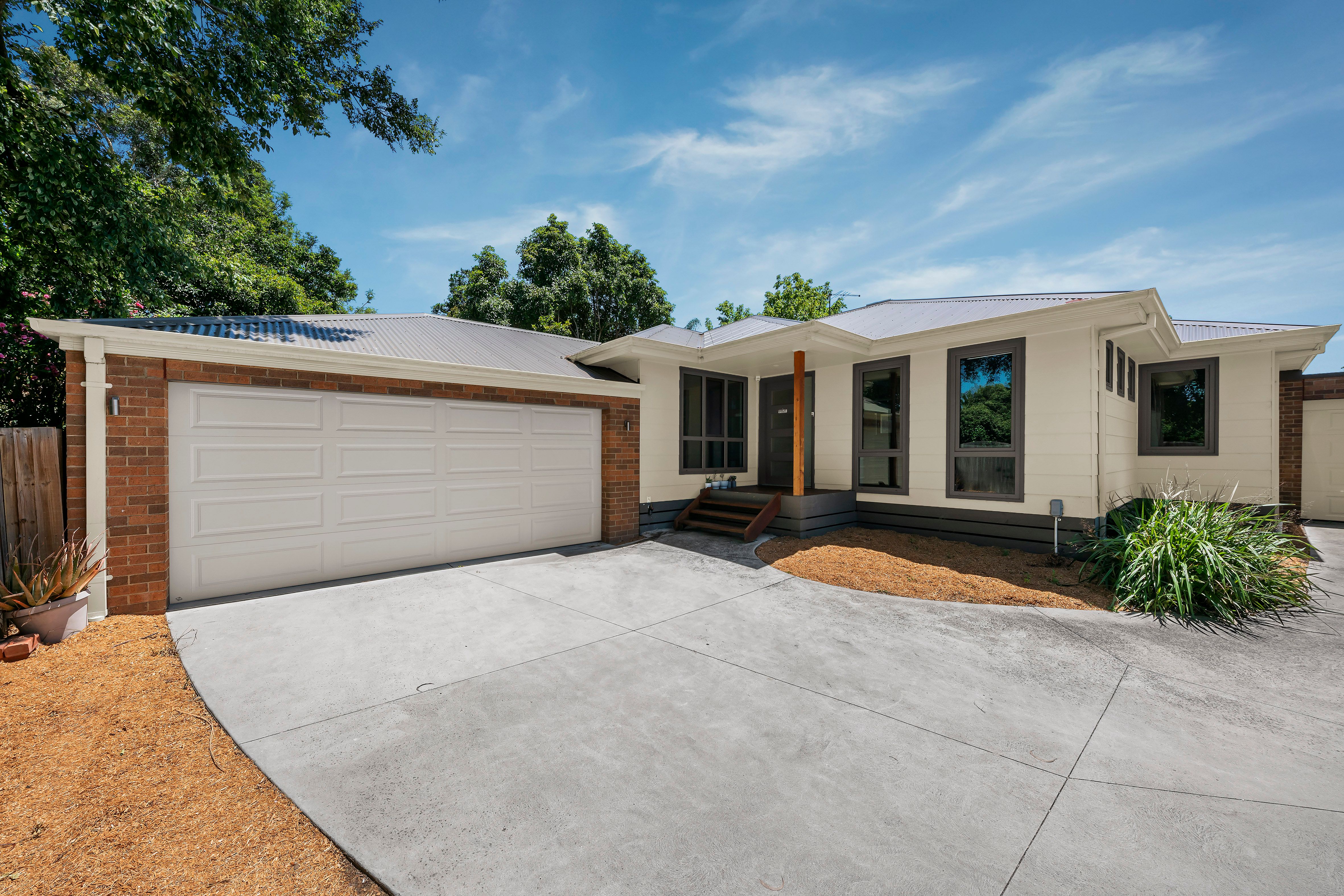 21 Norma Crescent South, Knoxfield VIC 3180