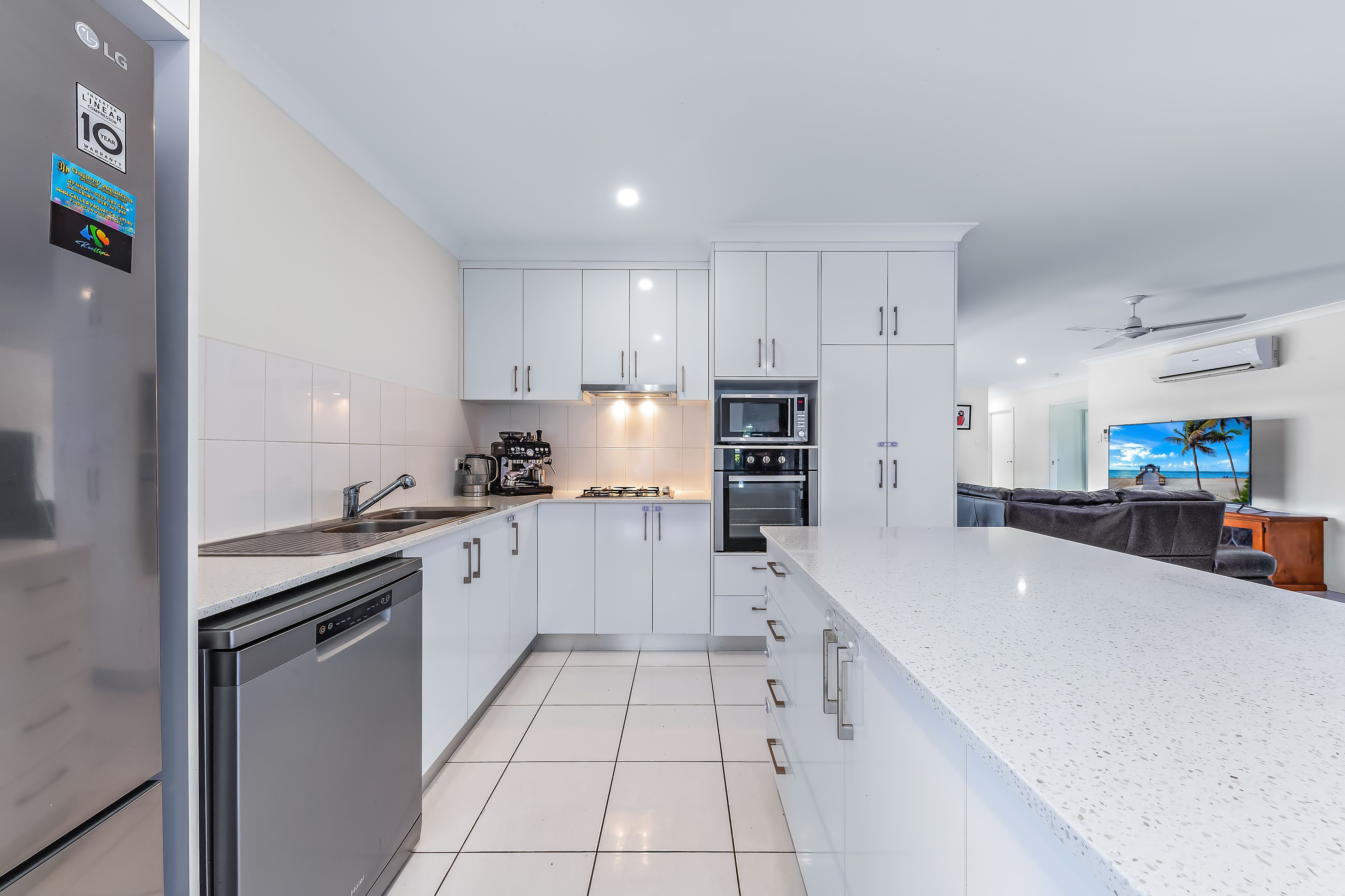 7 Springfield Circuit, Cannonvale, QLD 4802