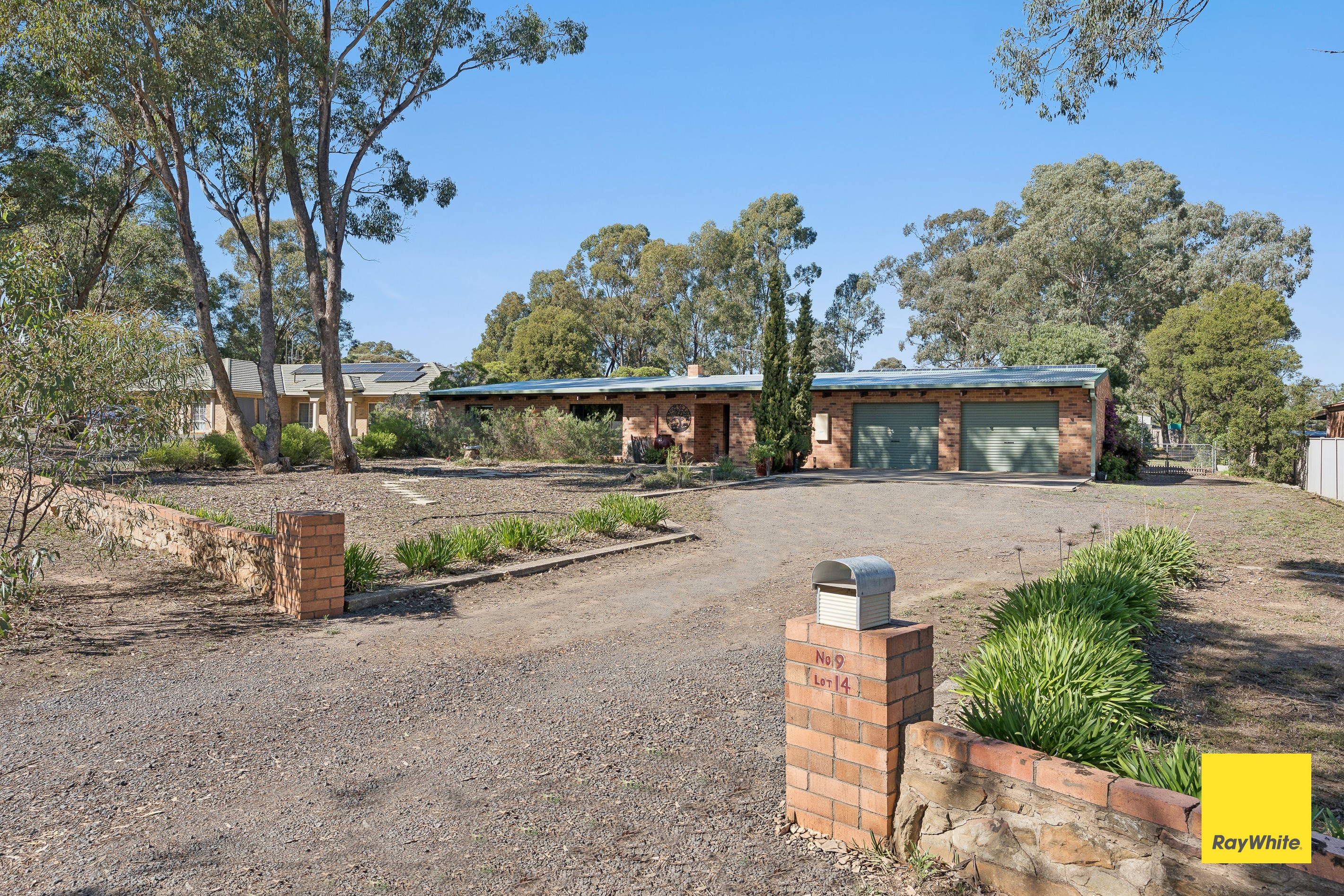 9 Peake Court, Ascot, VIC 3551