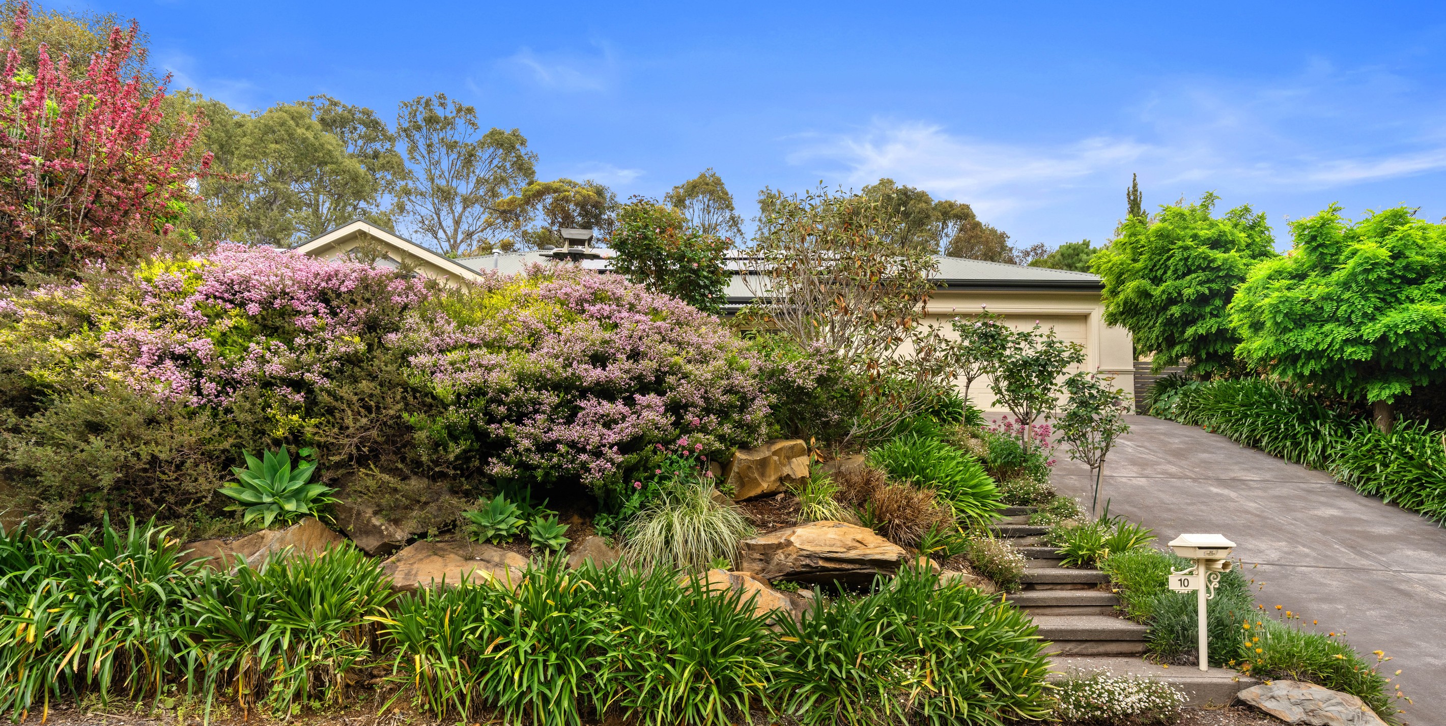 10 Peppermint Grove, Aberfoyle Park, SA 5159