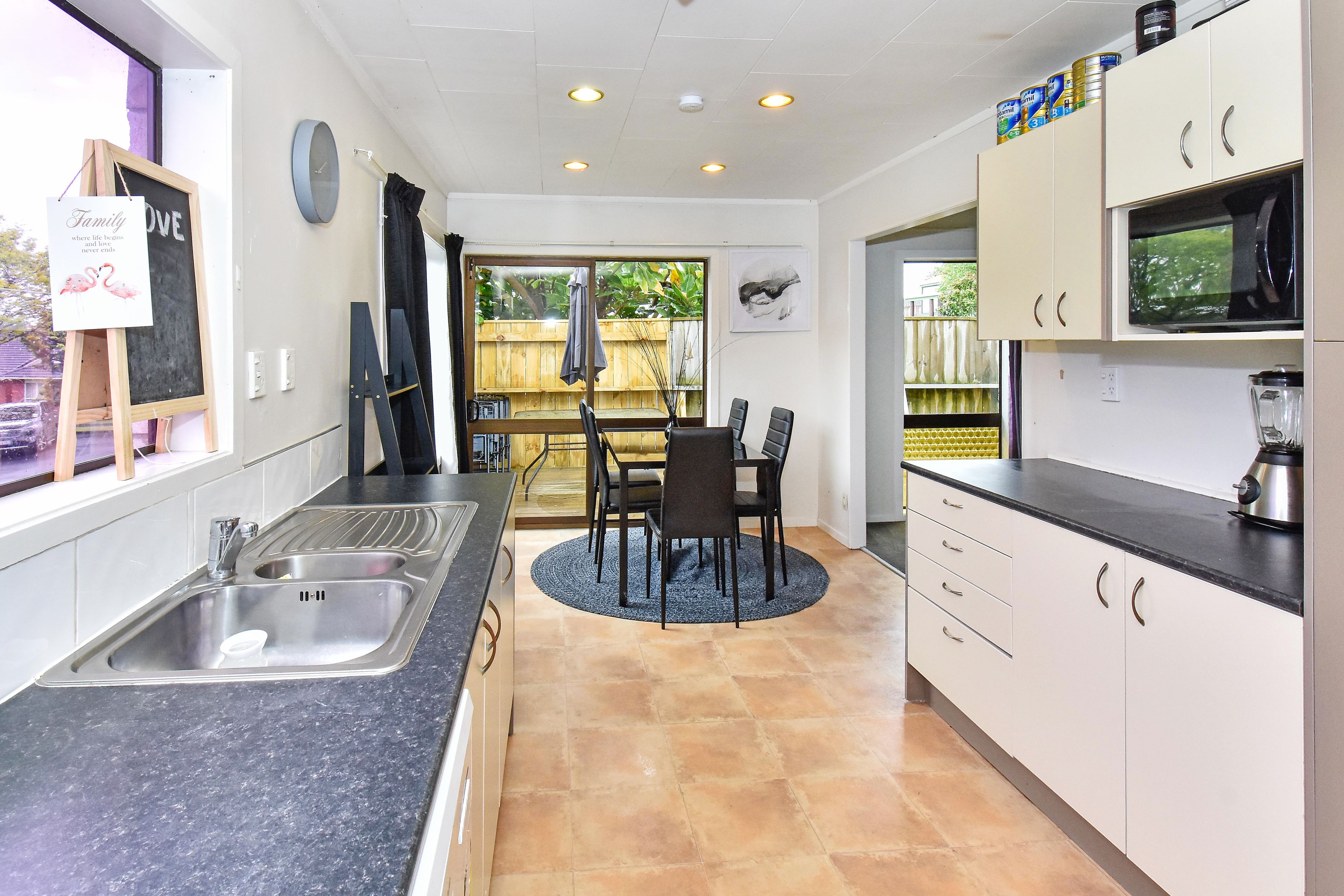 5 Destino Court, Conifer Grove, Manukau City