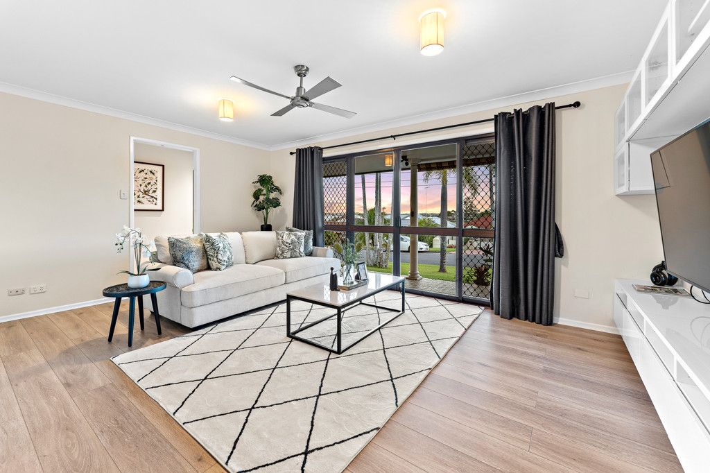 14 Strathairlie Square, Macgregor, QLD 4109