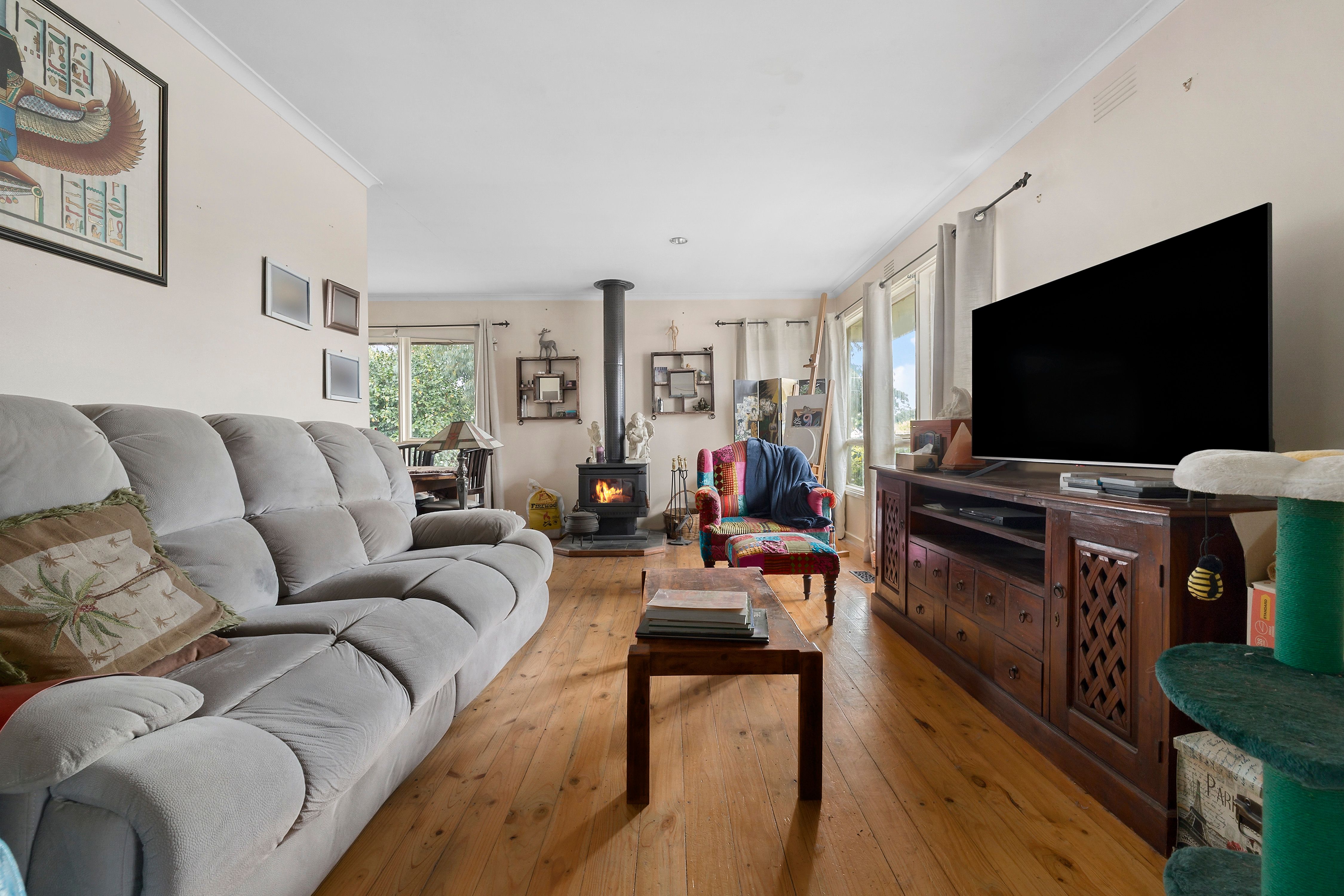 4 Raymond Avenue, Langwarrin, VIC 3910