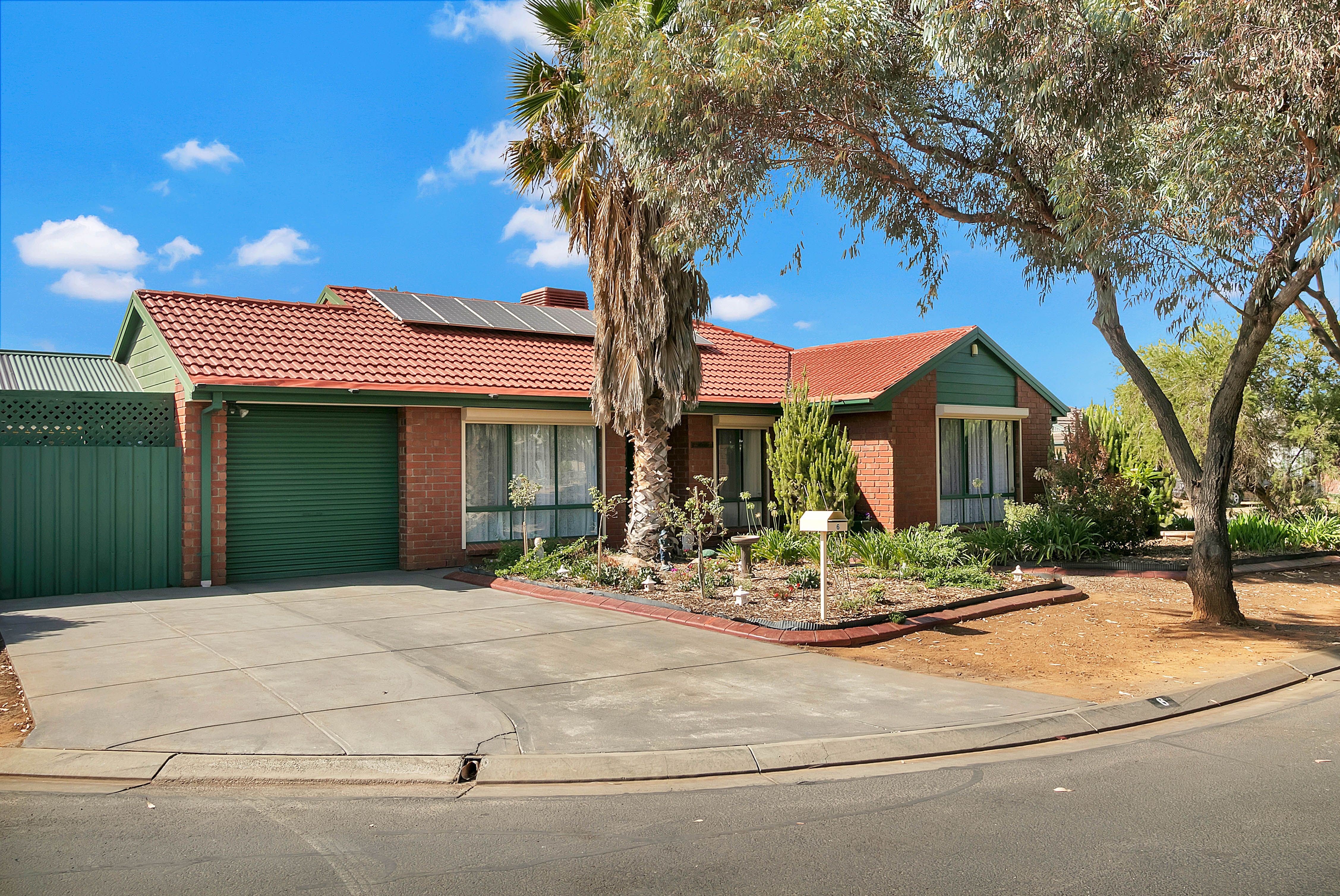6 Stuart Court, Parafield Gardens, SA 5107