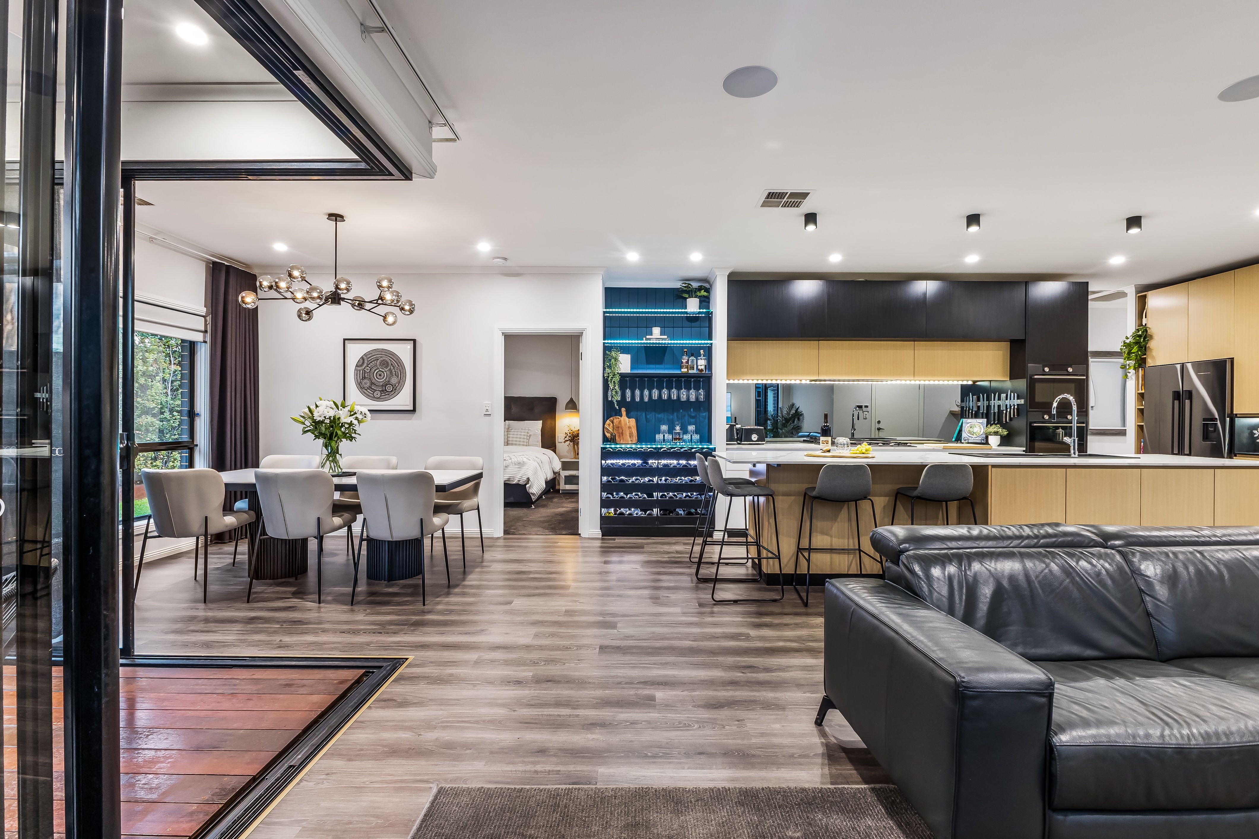 27 Cedar Avenue, Campbelltown, SA 5074