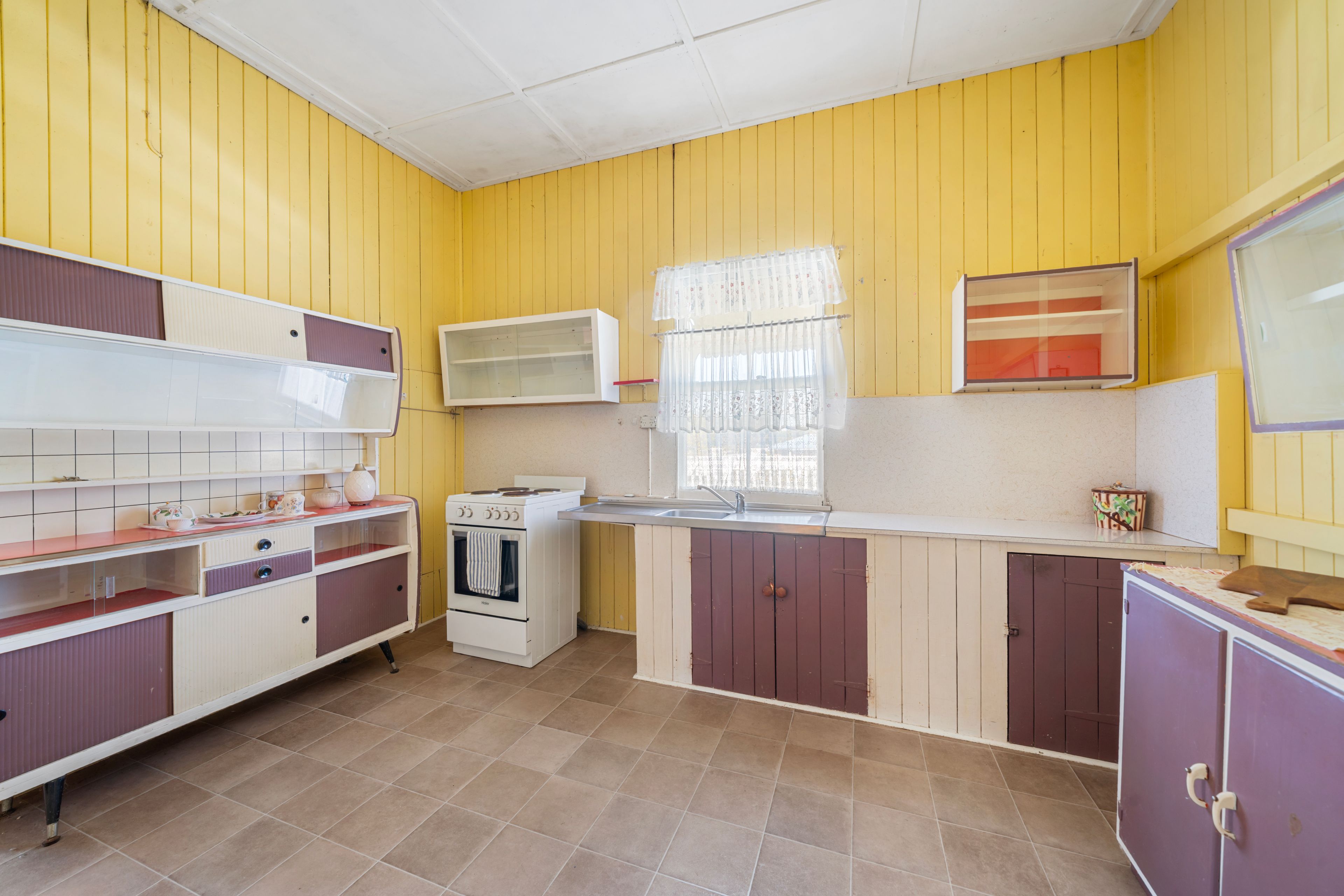 26 Perham Street — photo 5 of 14