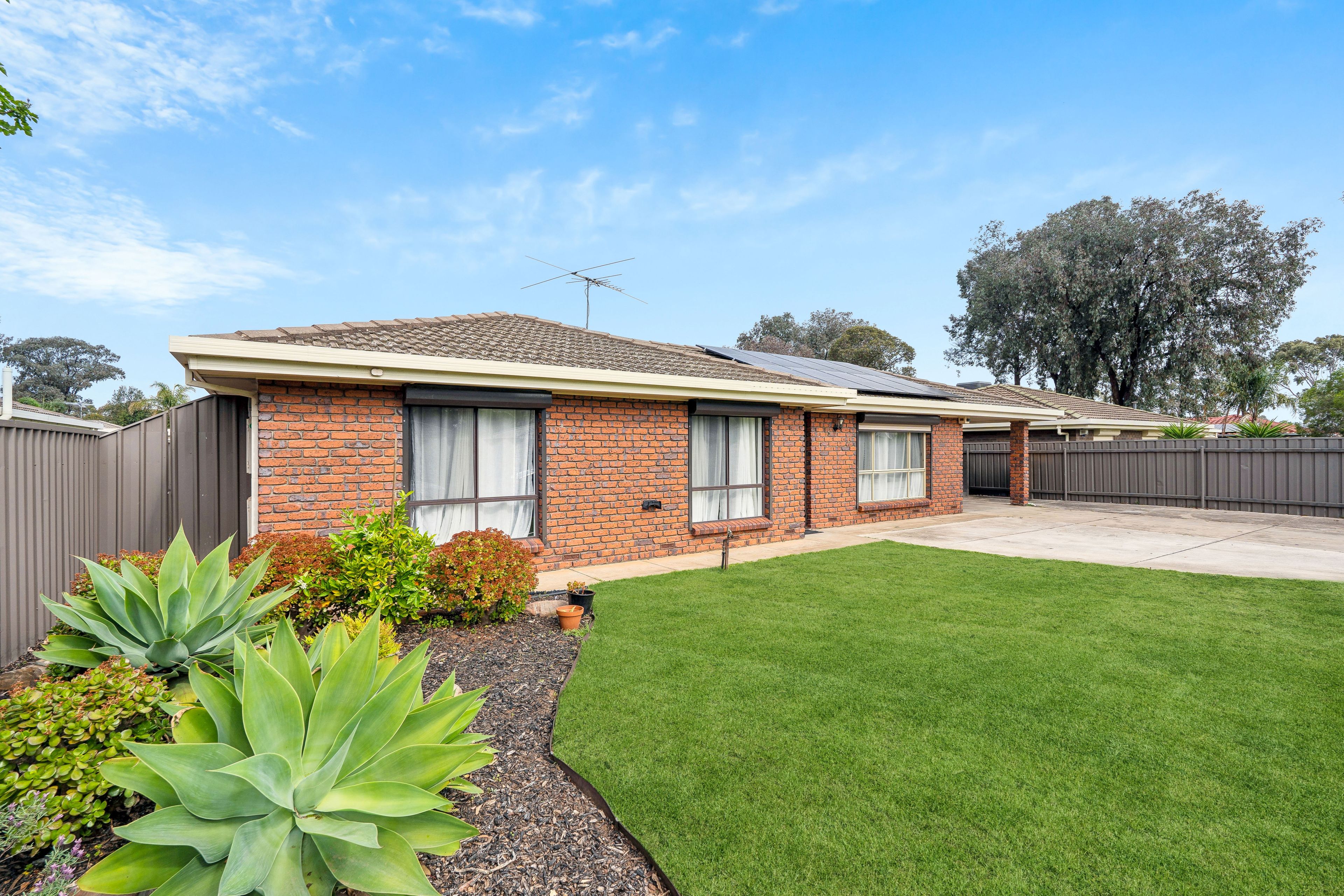 18 Caulfield Crescent, Paralowie, SA 5108