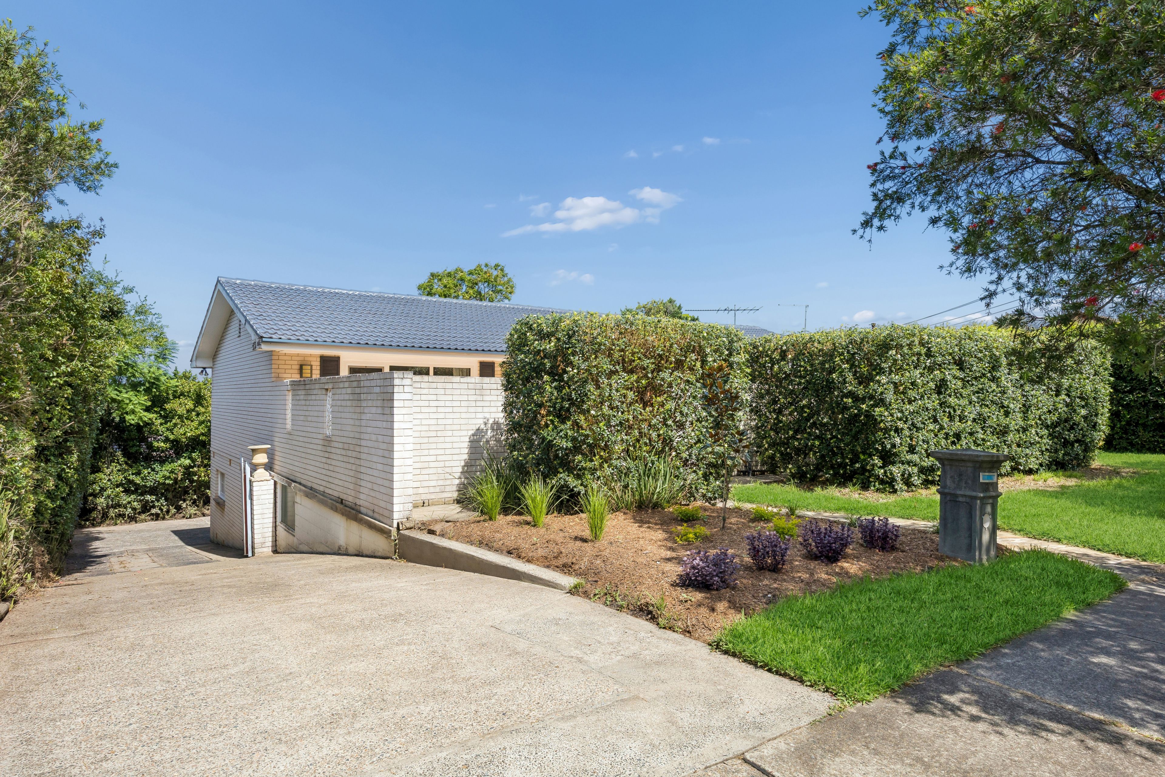 82 Merindah Road, Baulkham Hills, NSW 2153