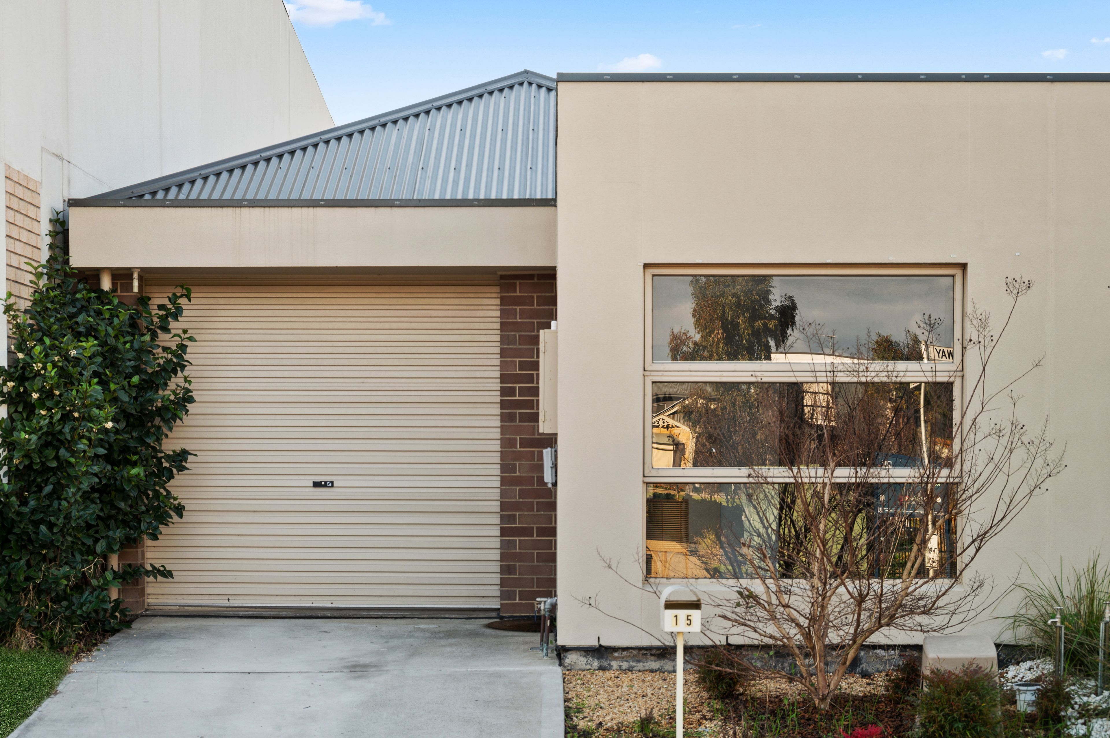 15 Victoria Way, Mansfield Park, SA 5012