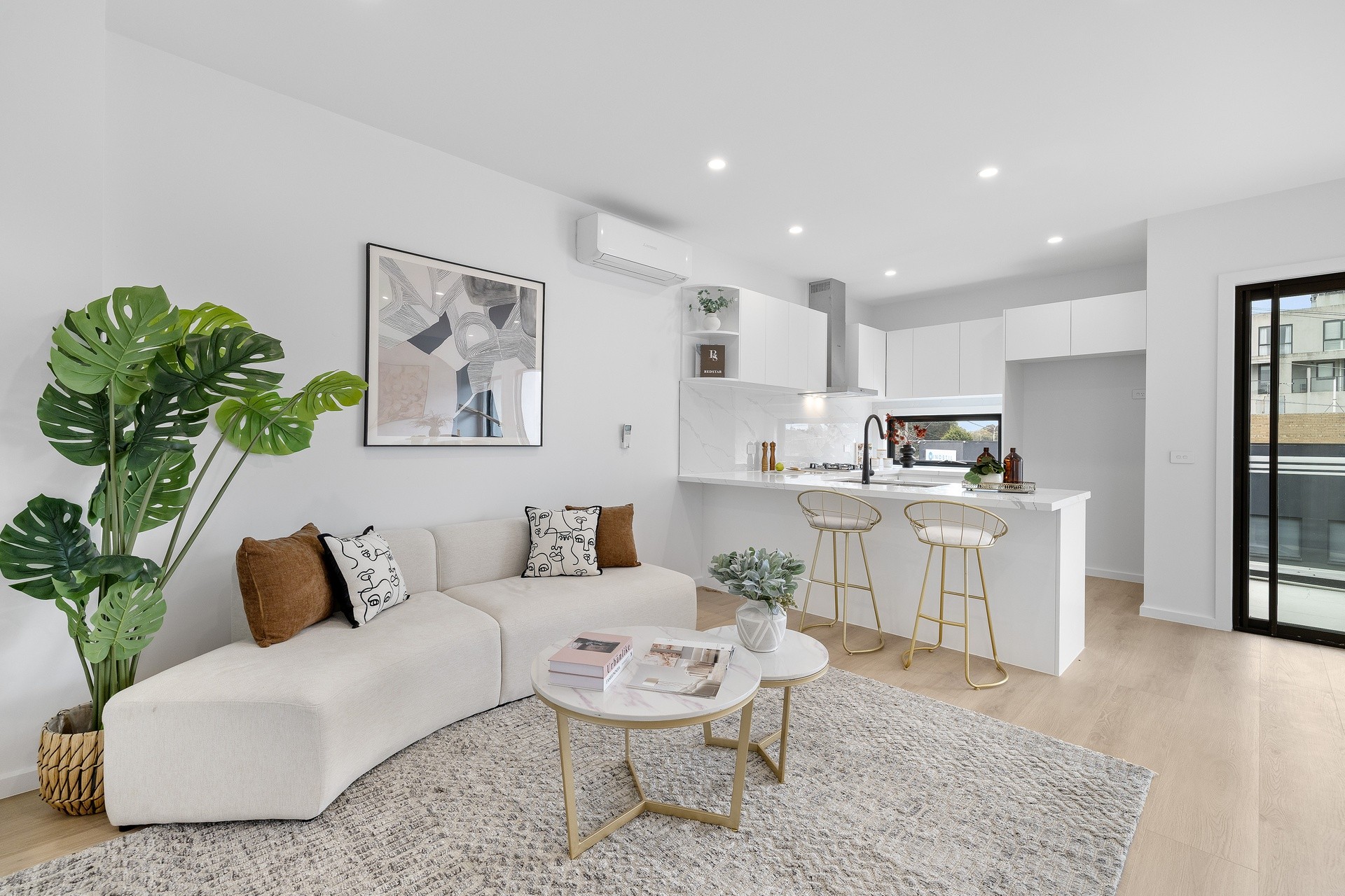 2D Dora Avenue, Blackburn, VIC 3130