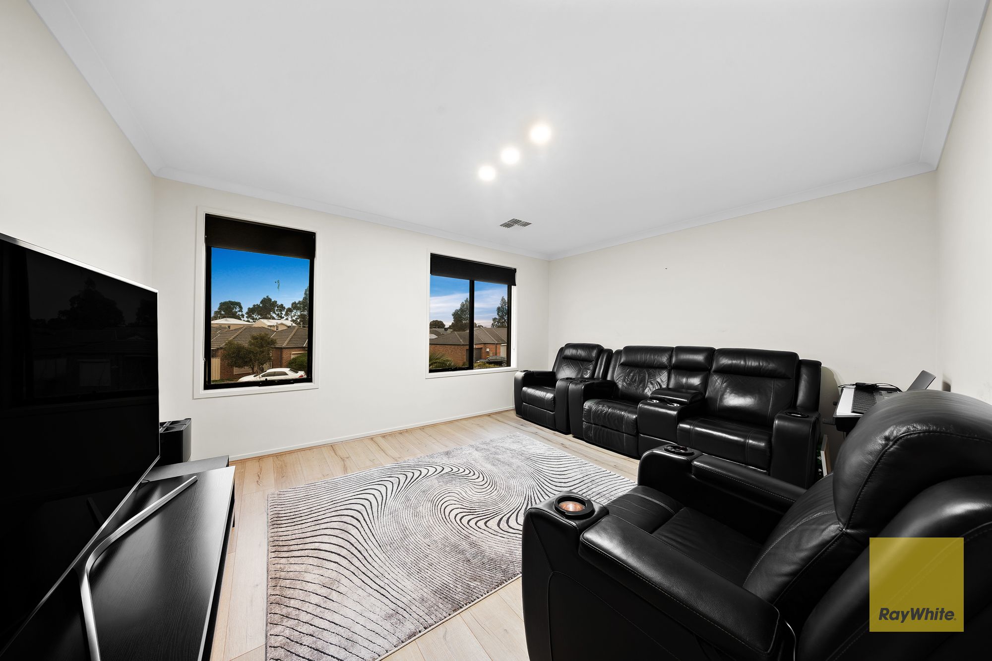 68 Caradon Drive — photo 18 of 24