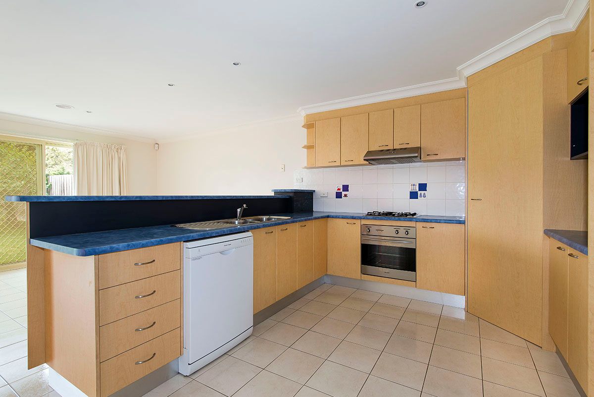 32 Gabriel Terrace, South Morang, VIC 3752