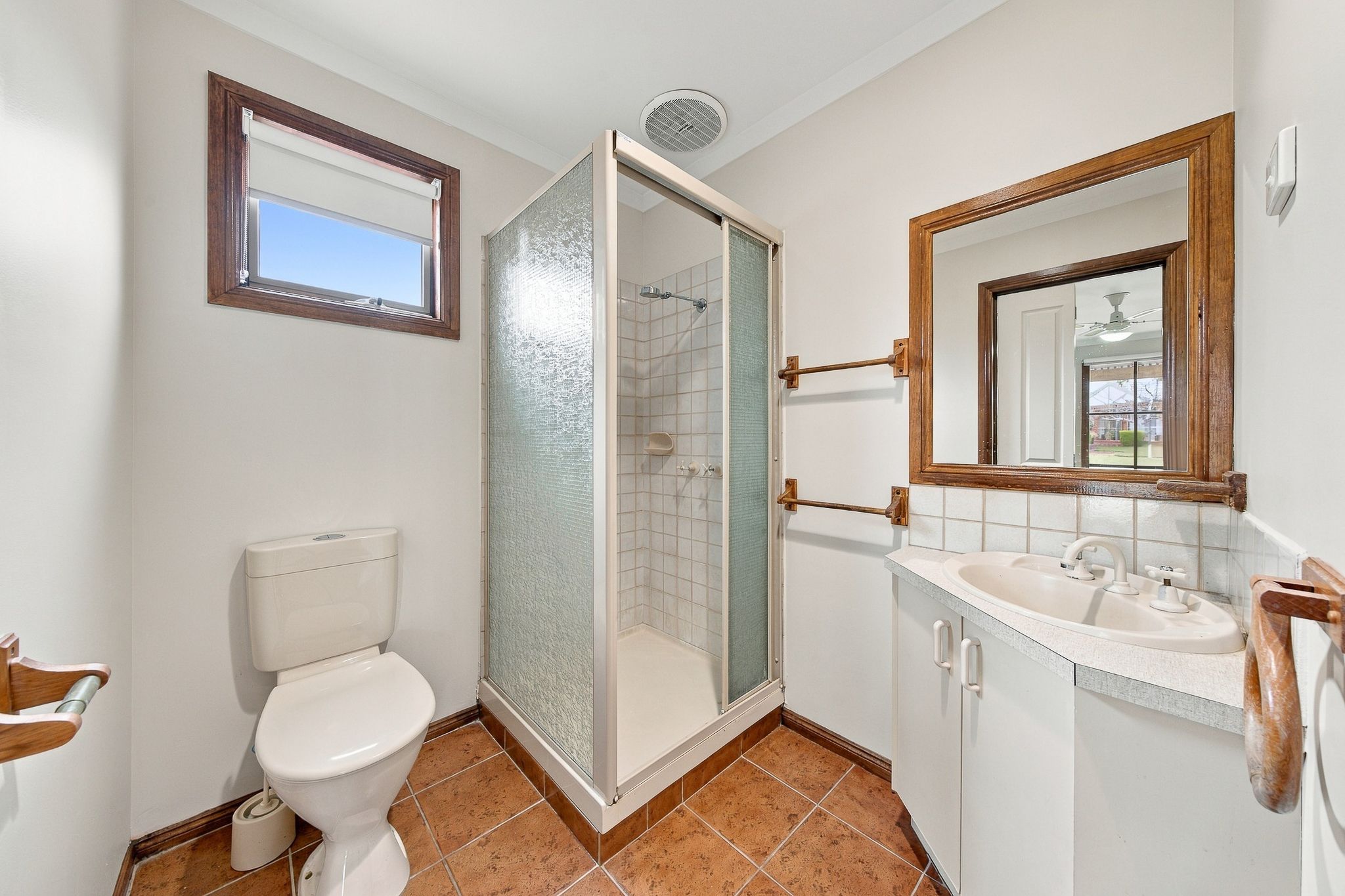 7 McGuigan Drive — photo 5 of 17