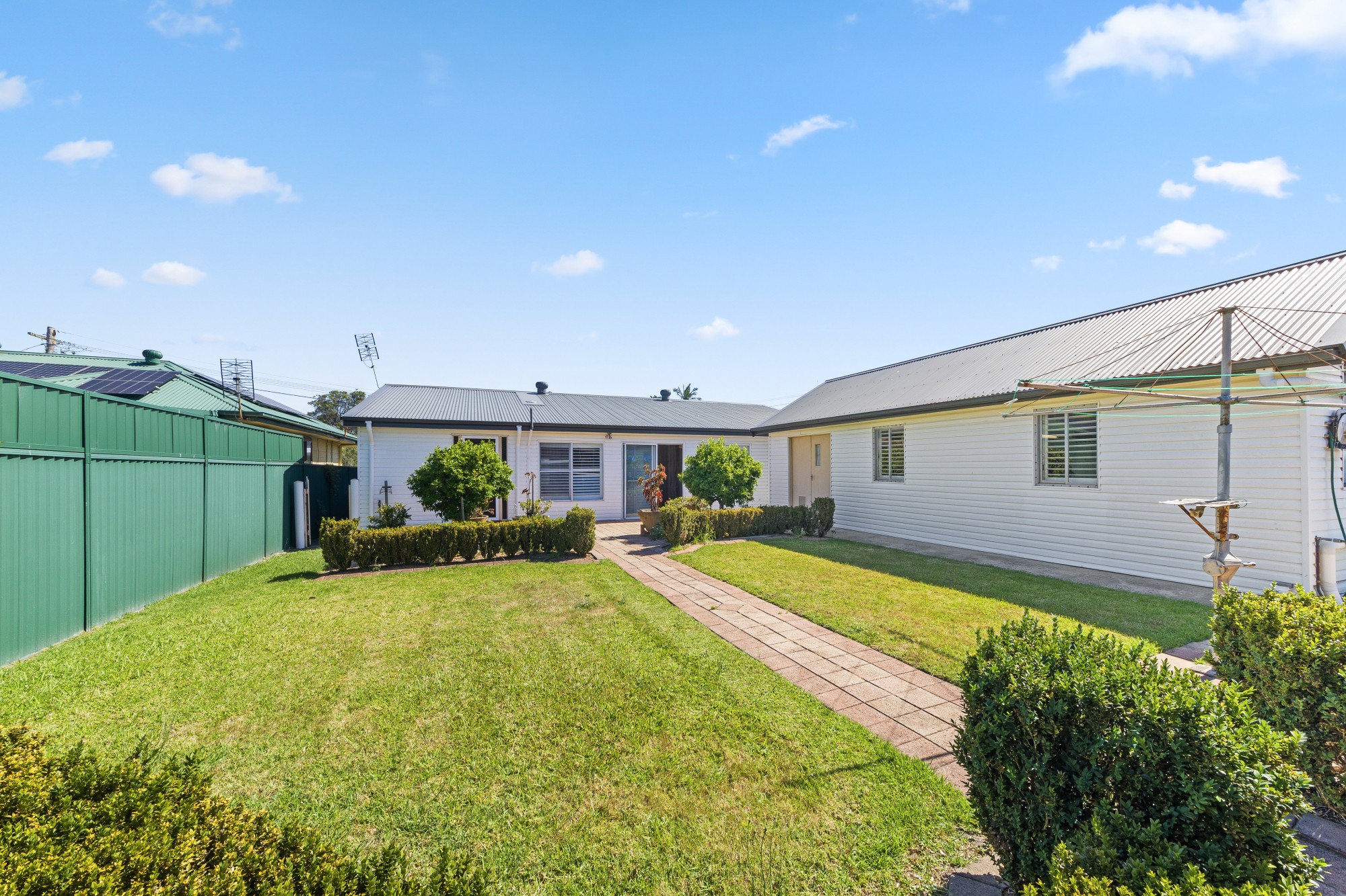 14 Cheryl Street, Mannering Park, NSW 2259