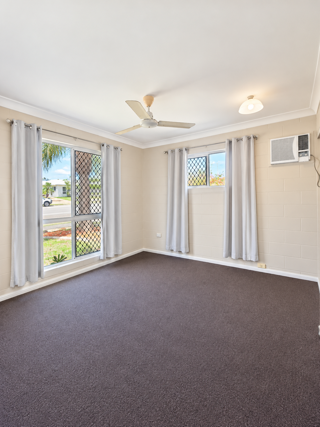 45 Hinchinbrook Drive — photo 7 of 11