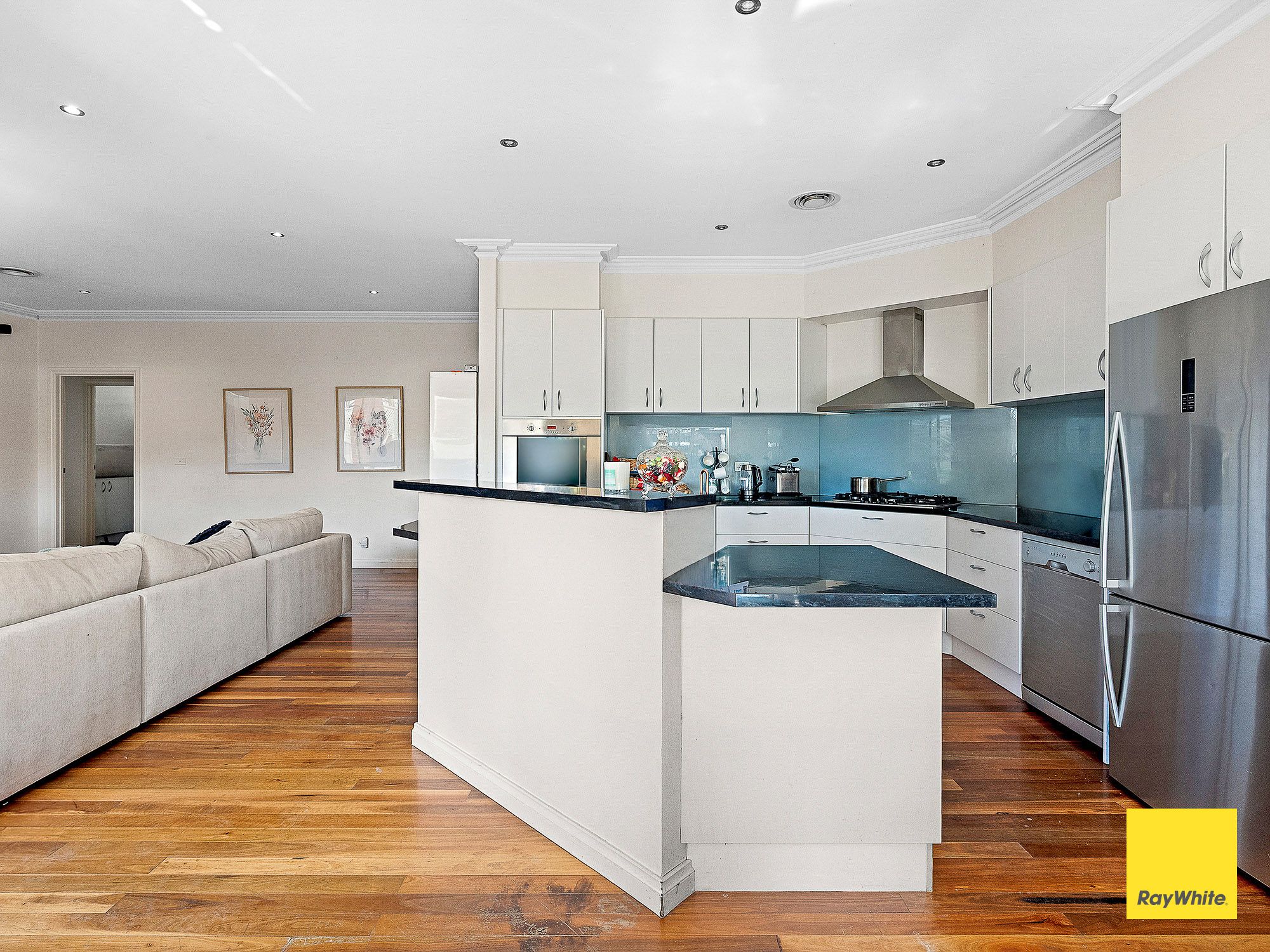 28 Bowles Road — photo 7 of 15