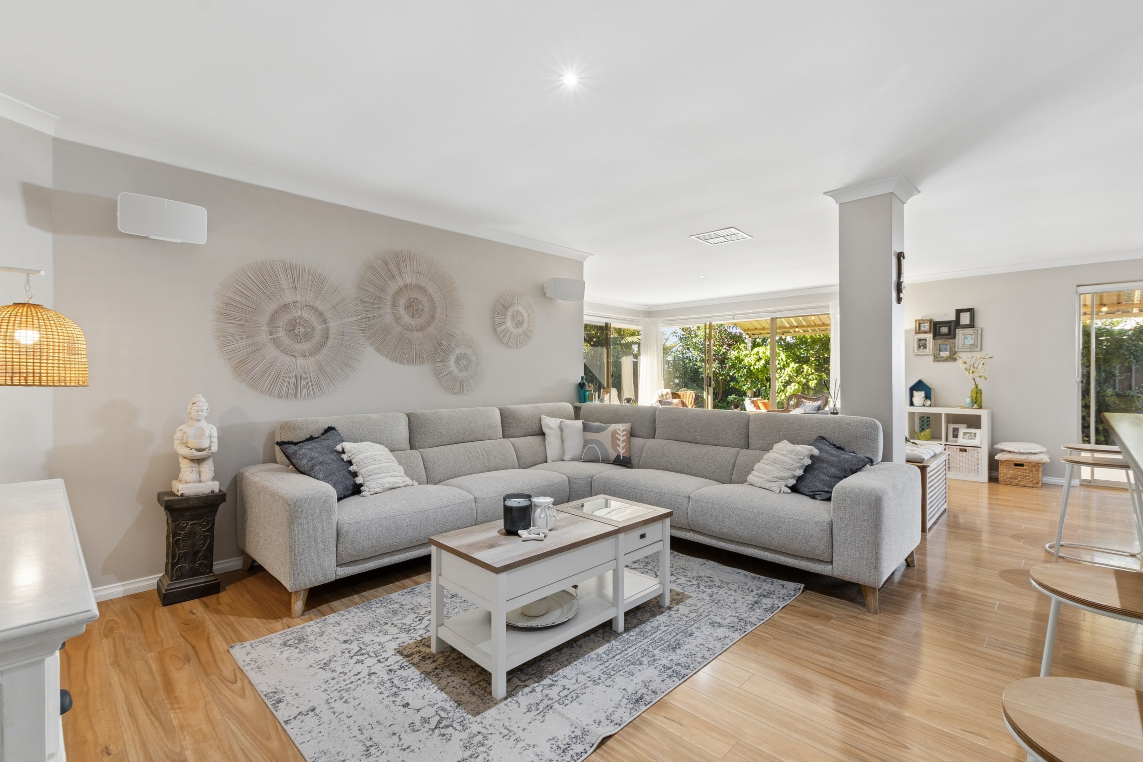 4 Middle Cove, Kallaroo, WA 6025