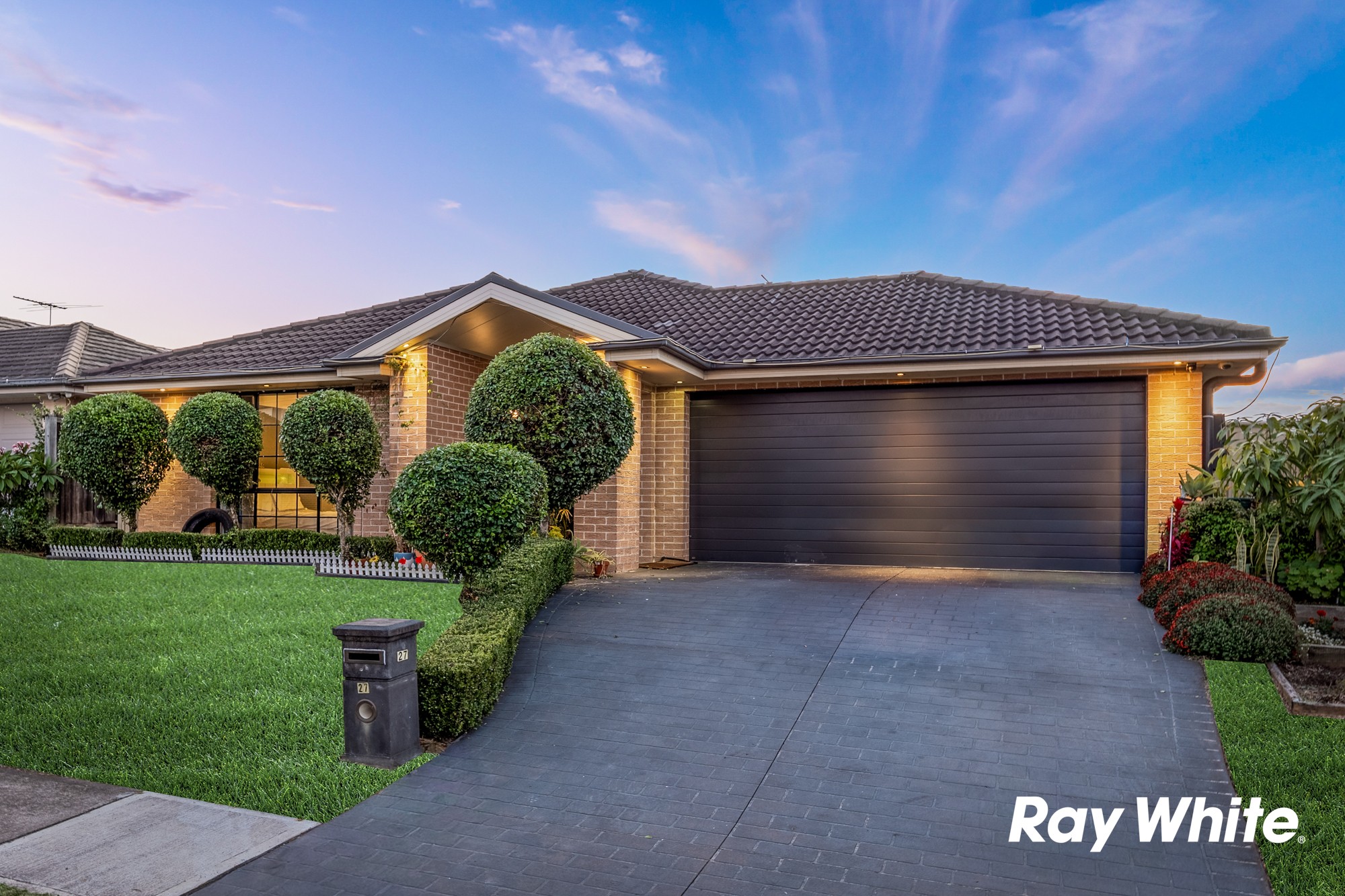 27 Lilydale Drive, Woodcroft, NSW 2767