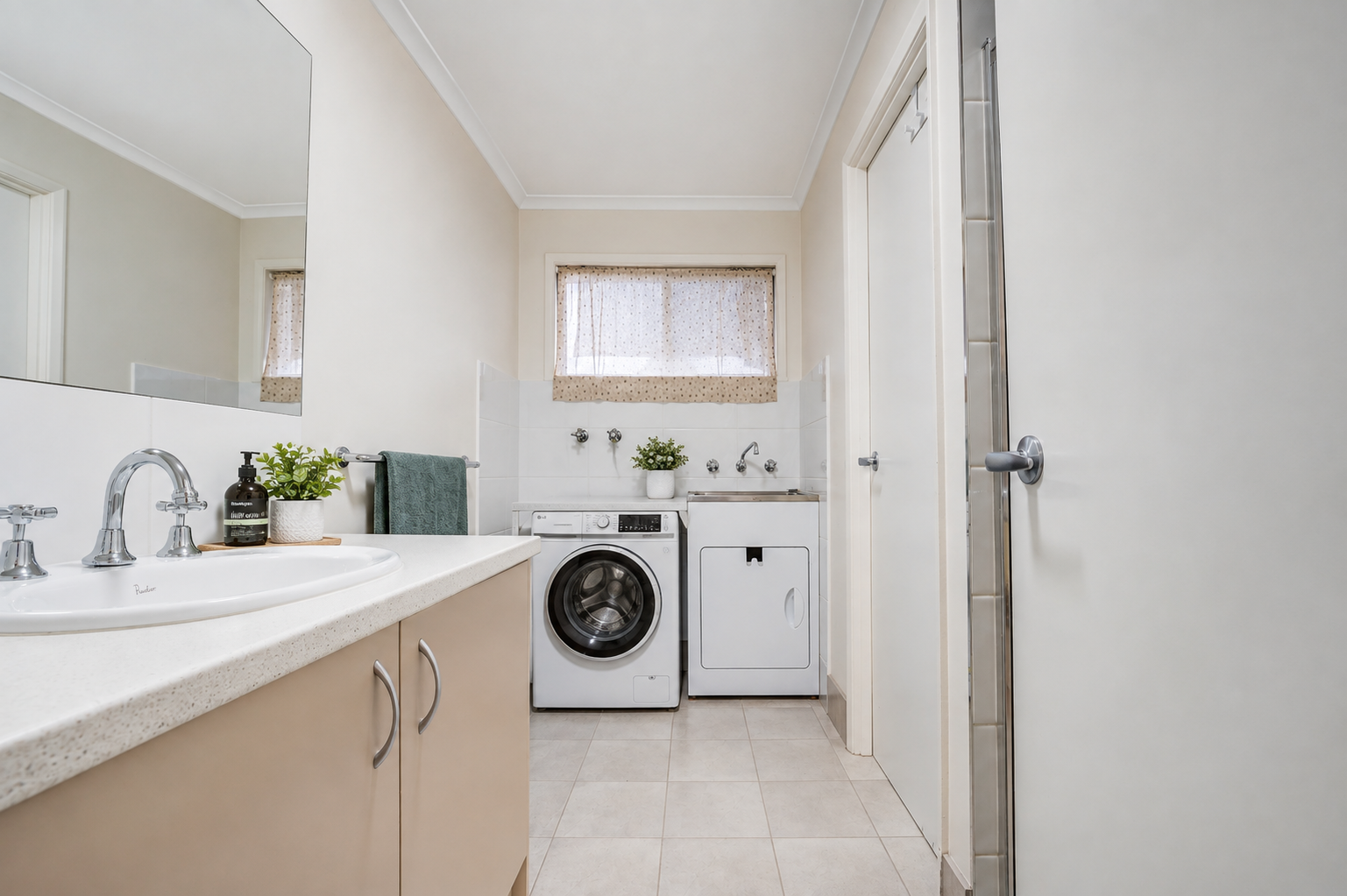 3/405 Griffith Road — photo 10 of 17