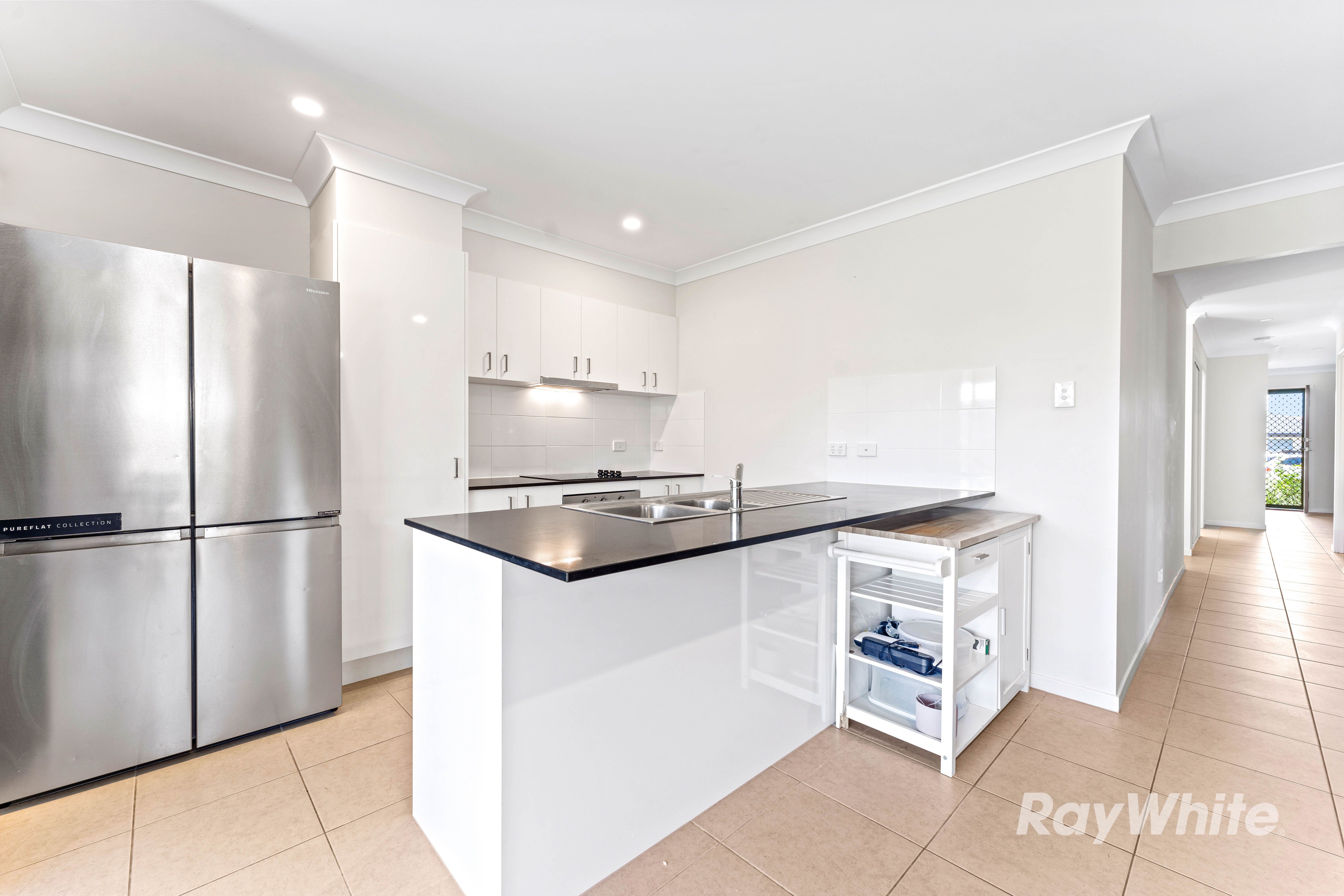 14 Idyllic Street, Park Ridge, QLD 4125
