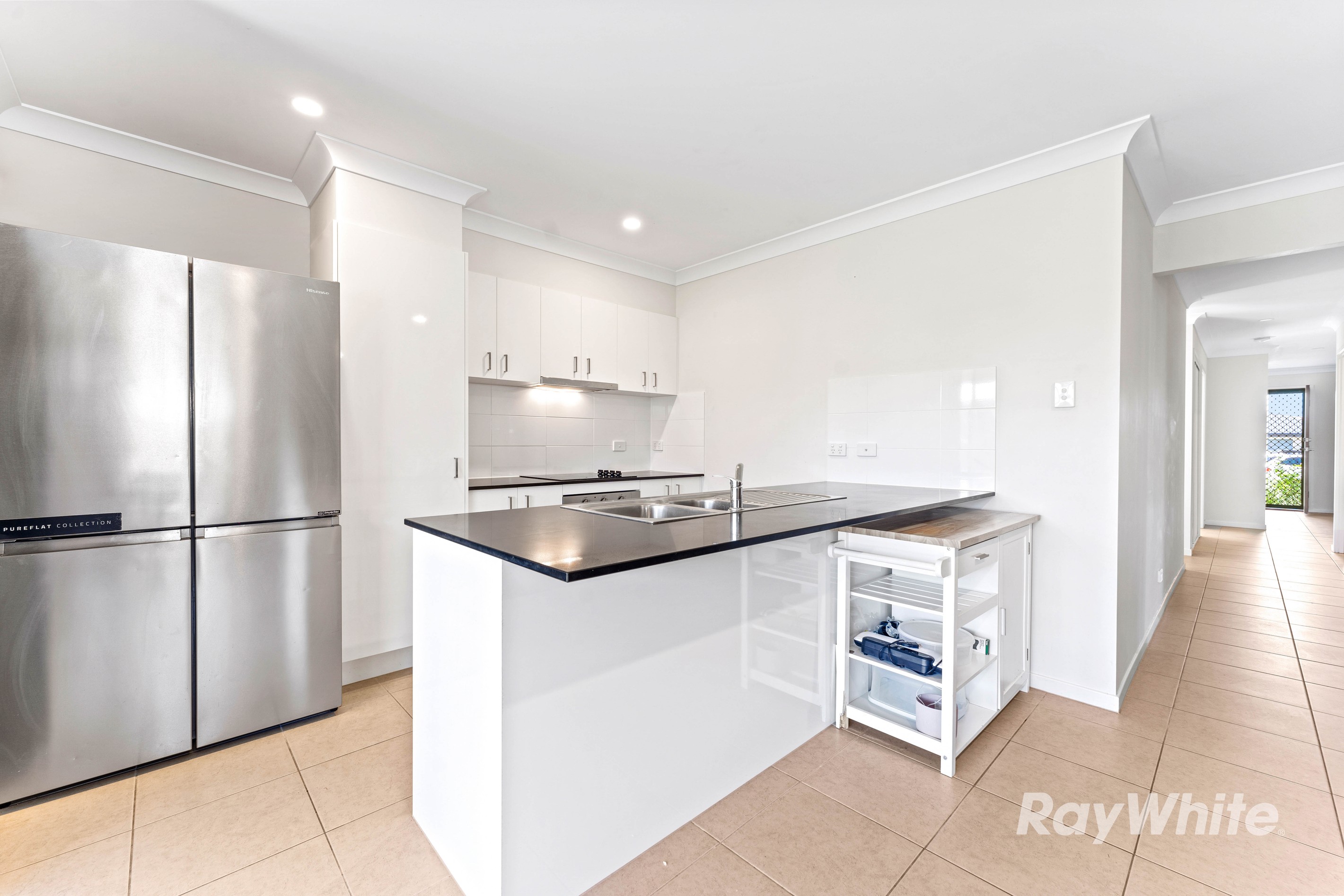 14 Idyllic Street, Park Ridge, QLD 4125