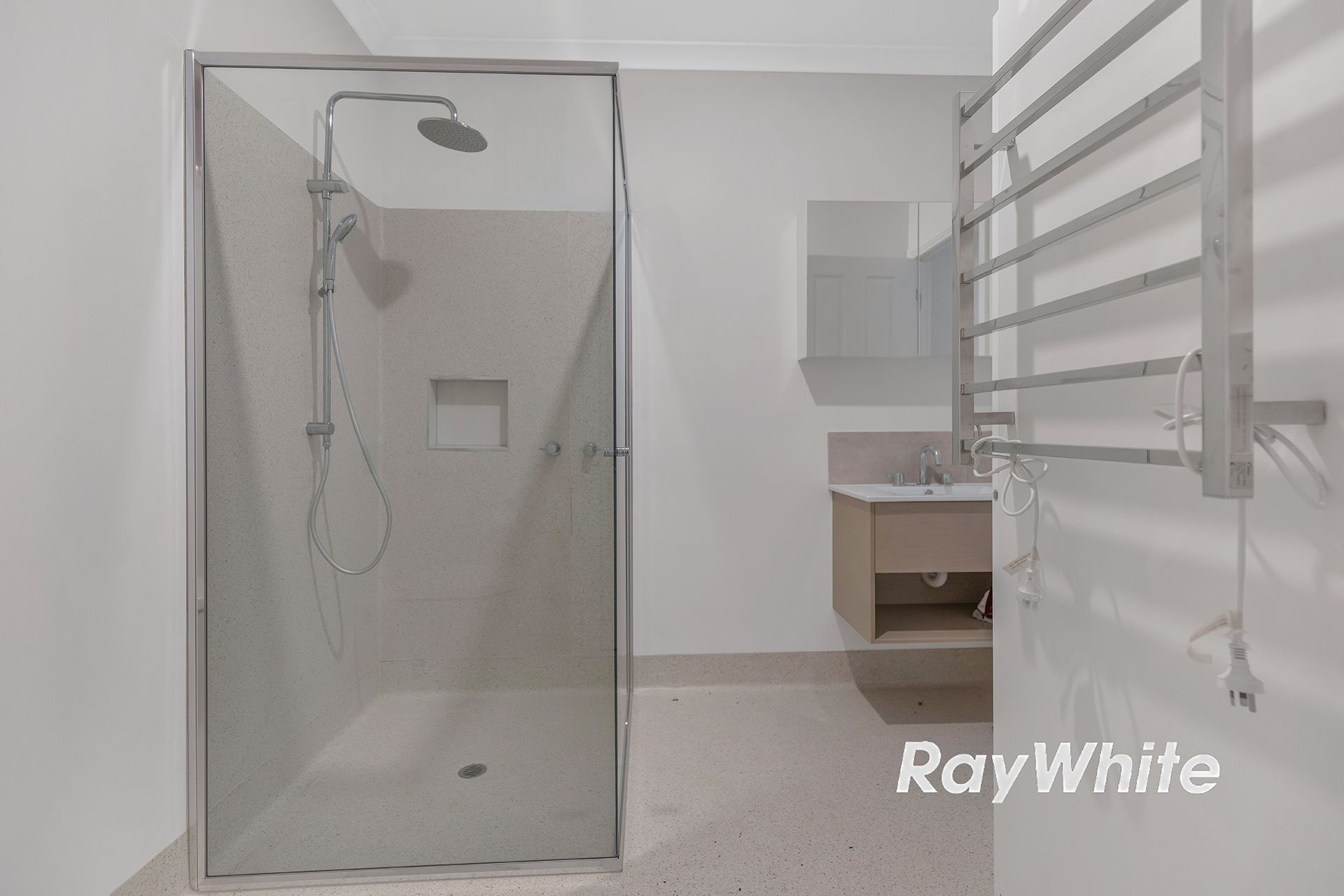 27 Northcote Street — photo 17 of 24