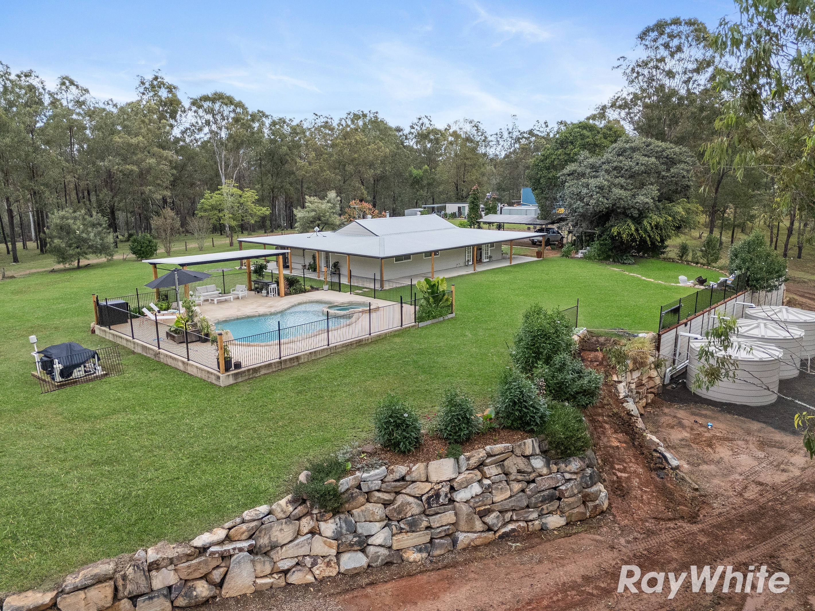 134 Huth Road, Ironbark, QLD 4306