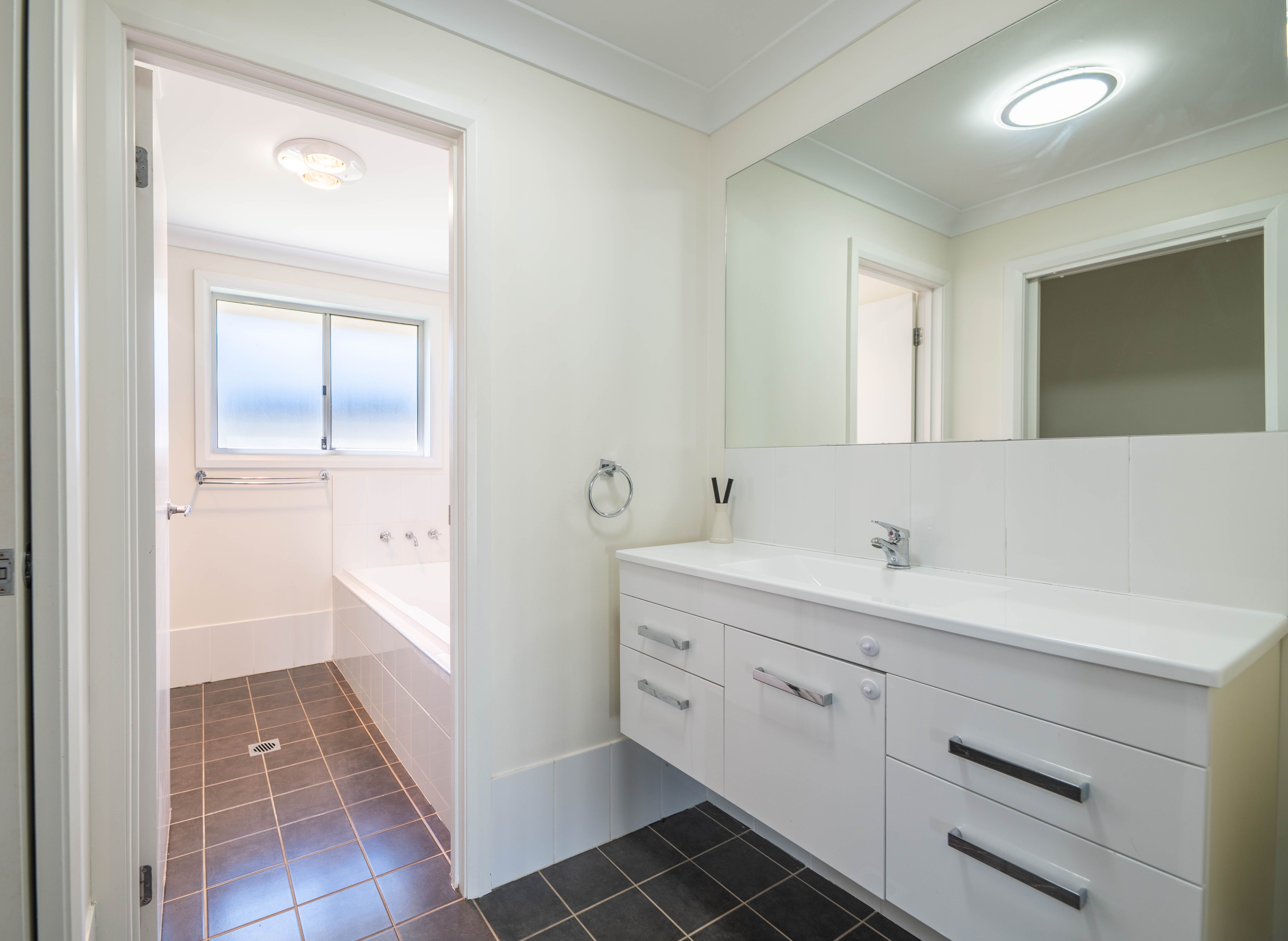 8 Yasmine Court — photo 12 of 20