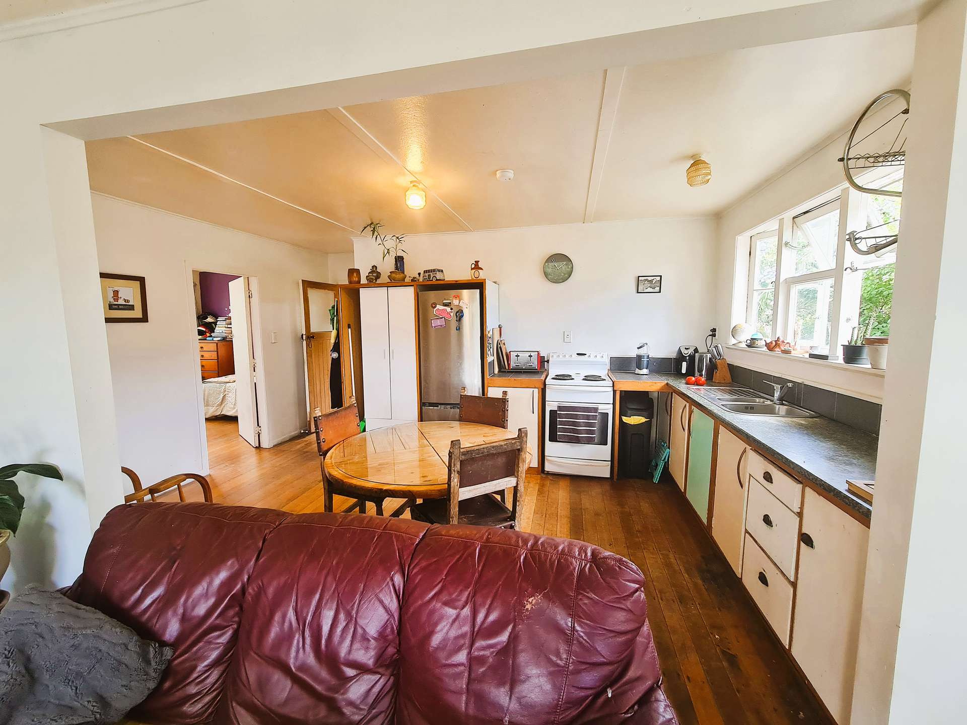11 Gill Road photo 8